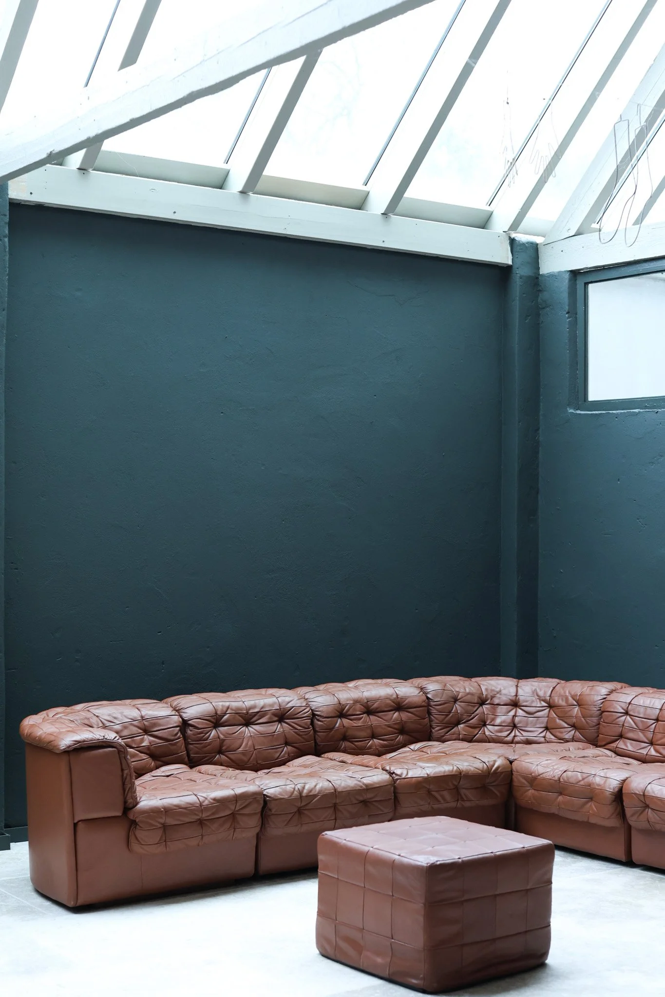 Vintage DS11 by DE SEDE in leather, wood, 1970-1980 — by DeSede Switzerland