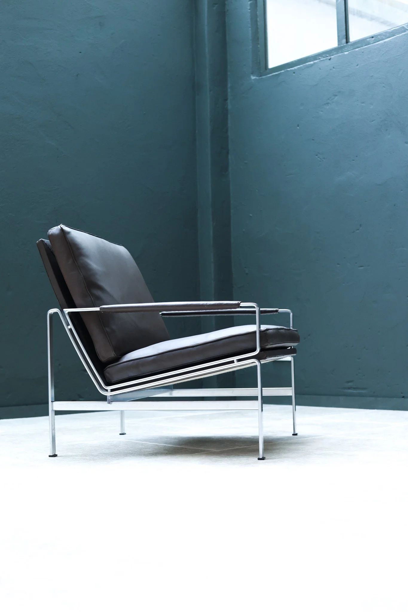 Vintage FK6720 Lounge Chair by FABRICIUS & KASTHOLM for KILL INTERNATIONAL in leather, stainless steel, 1960s — Germany