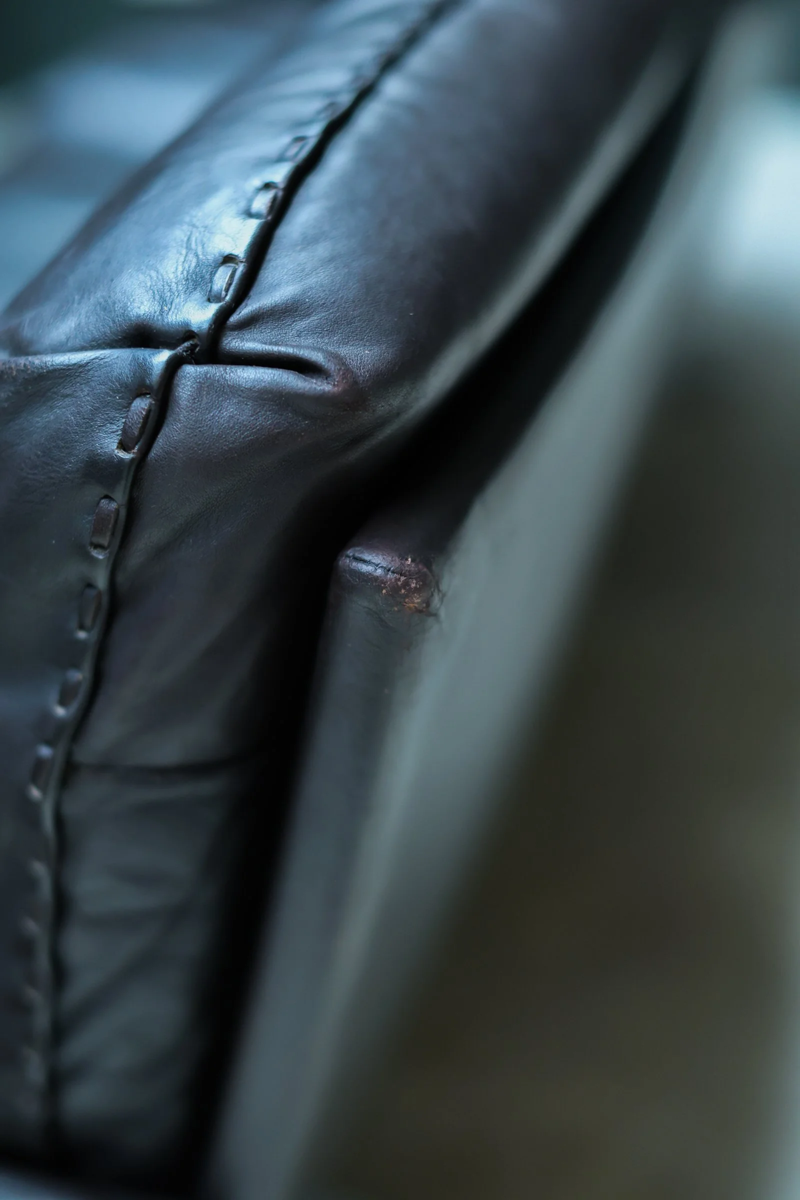 Vintage De Sede DS-31 Three-Seater Sofa in leather, 1970’S — Swiss