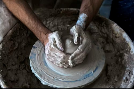 4-Week Pottery Throwing Course