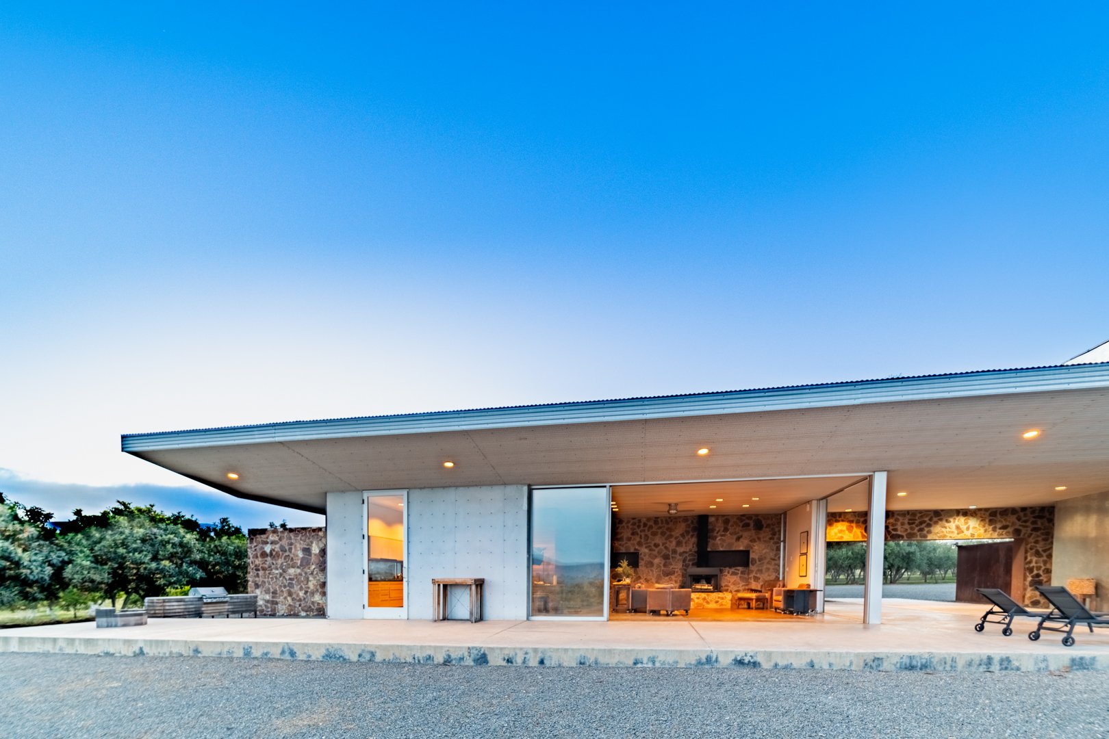 A7400950-HDR.jpg
