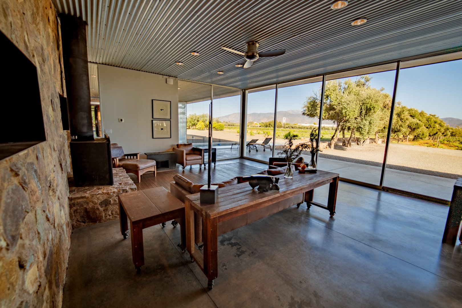 A7400401-HDR.jpg