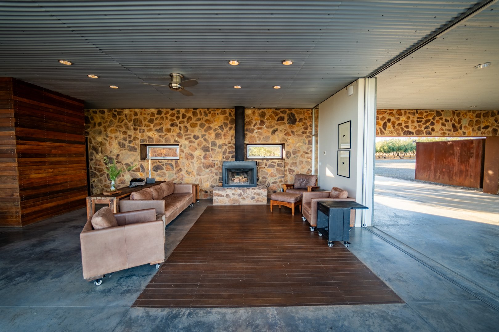 A7403849-HDR.jpg