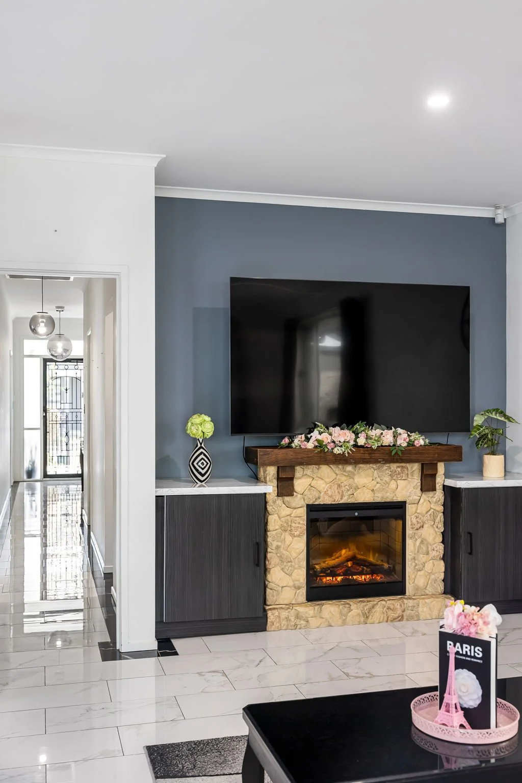 1 Grace Cres, St Clair, SA 5011-03.jpg