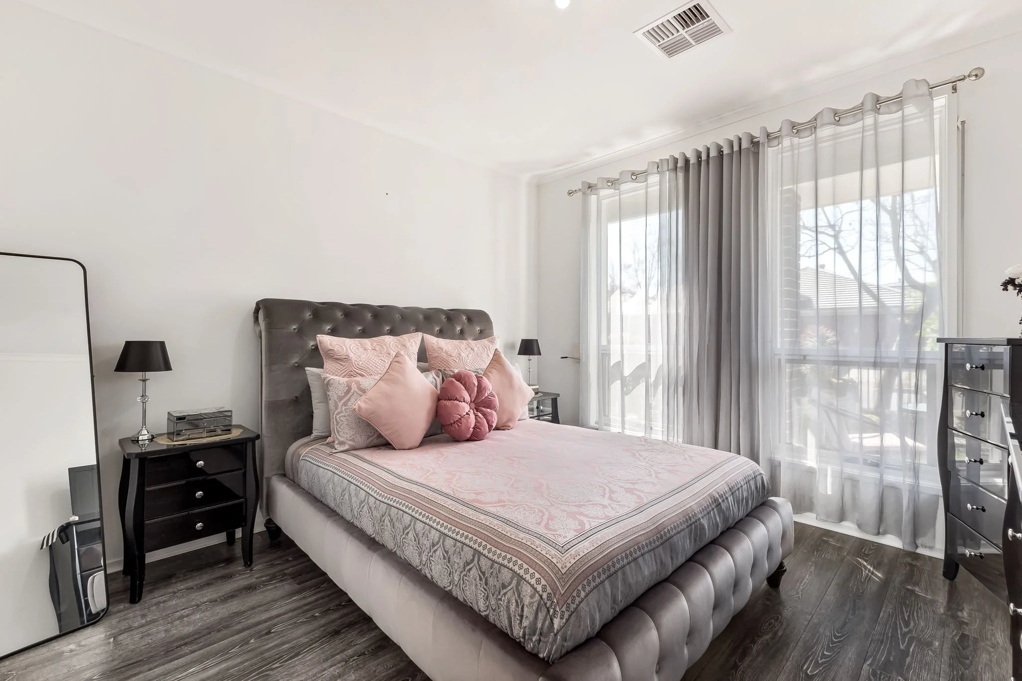 1 Grace Cres, St Clair, SA 5011-14.jpg