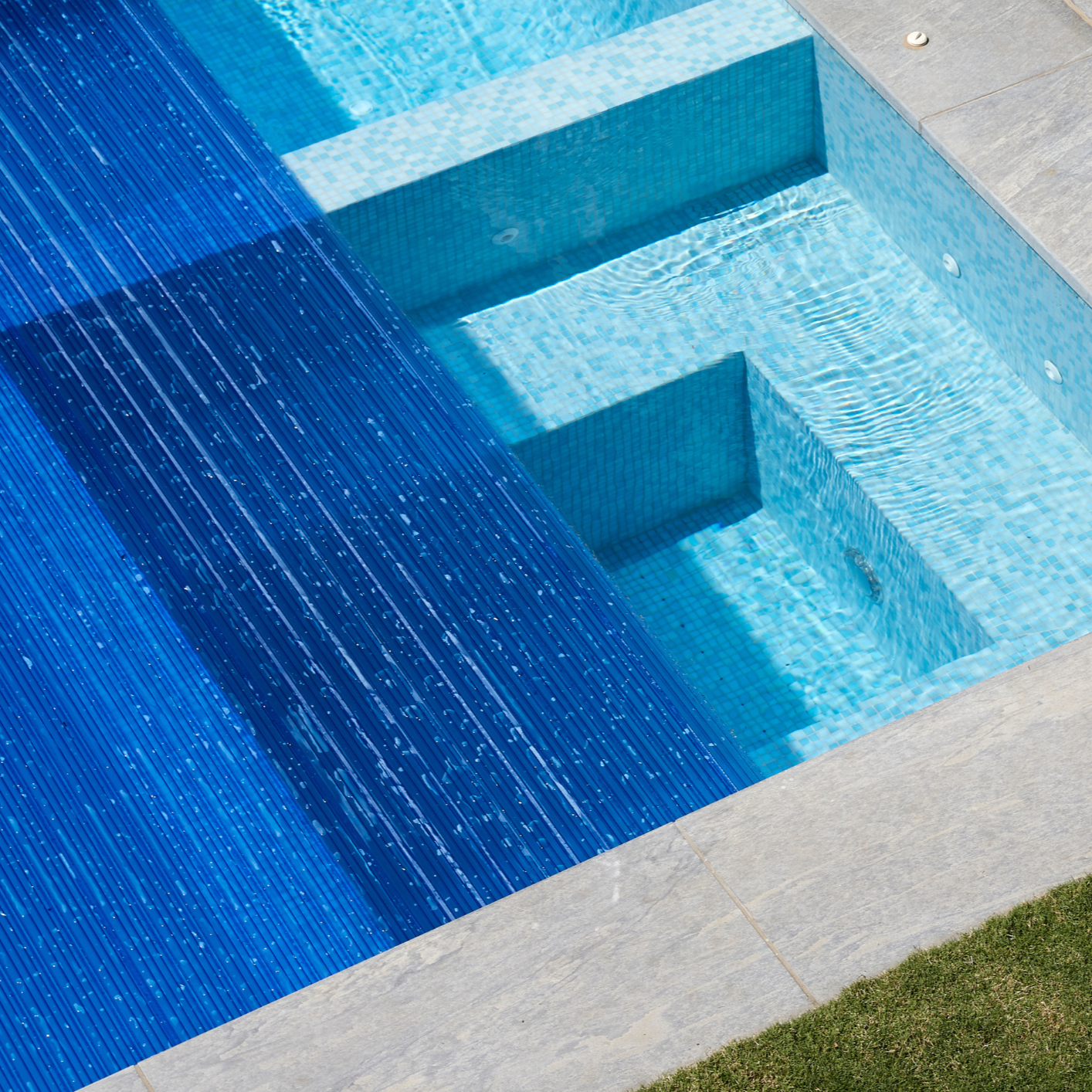 Remco Swimroll Automatic Pool Cover System