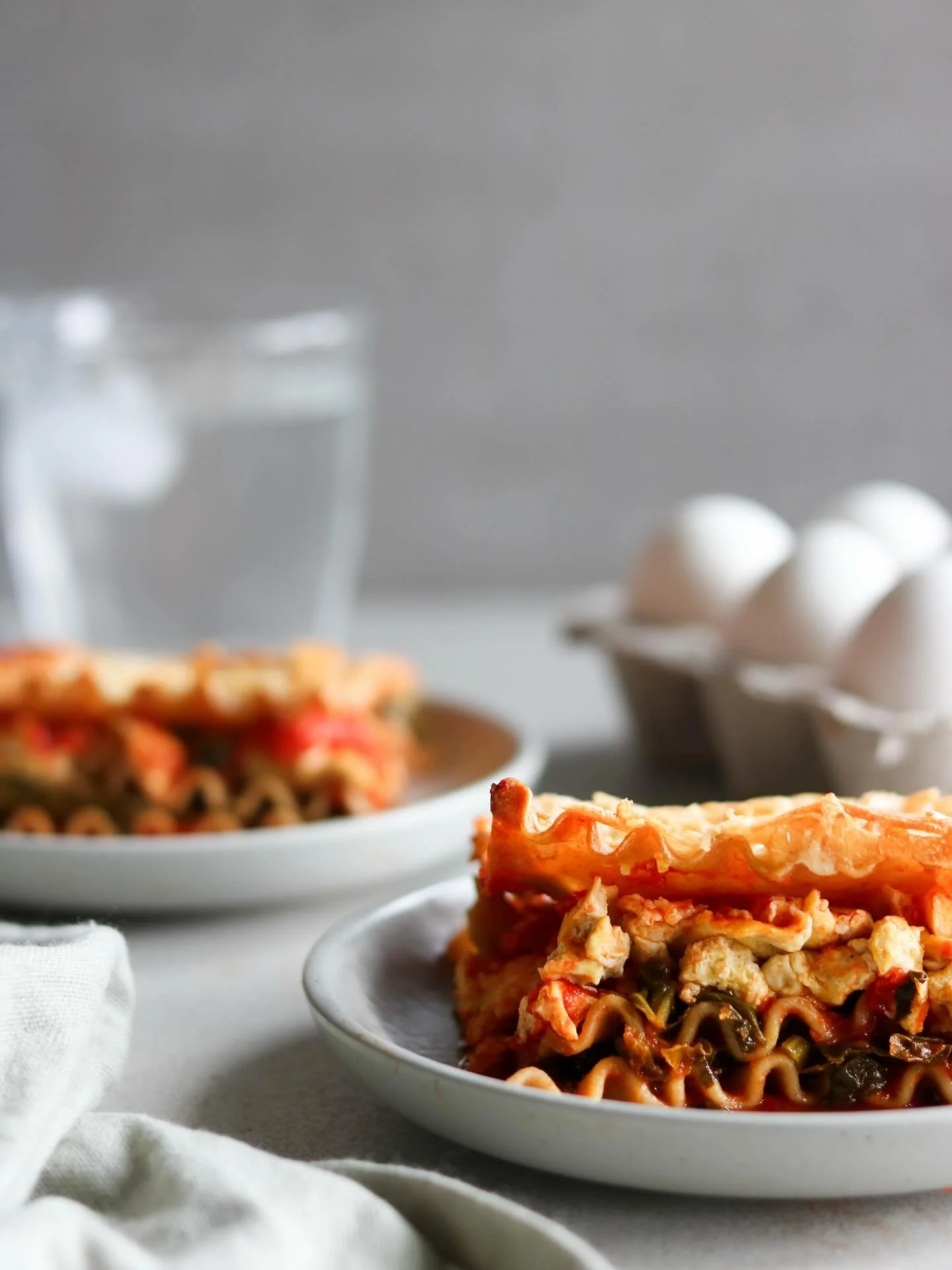 Et si je te disais que tu pouvais pr&eacute;parer une lasagne v&eacute;g&eacute; super prot&eacute;in&eacute;e en quelques minutes&hellip; tu me croirais? - #AD

Le secret : les &oelig;ufs ! 🥚 

J&rsquo;ai propos&eacute; cette recette aux participan