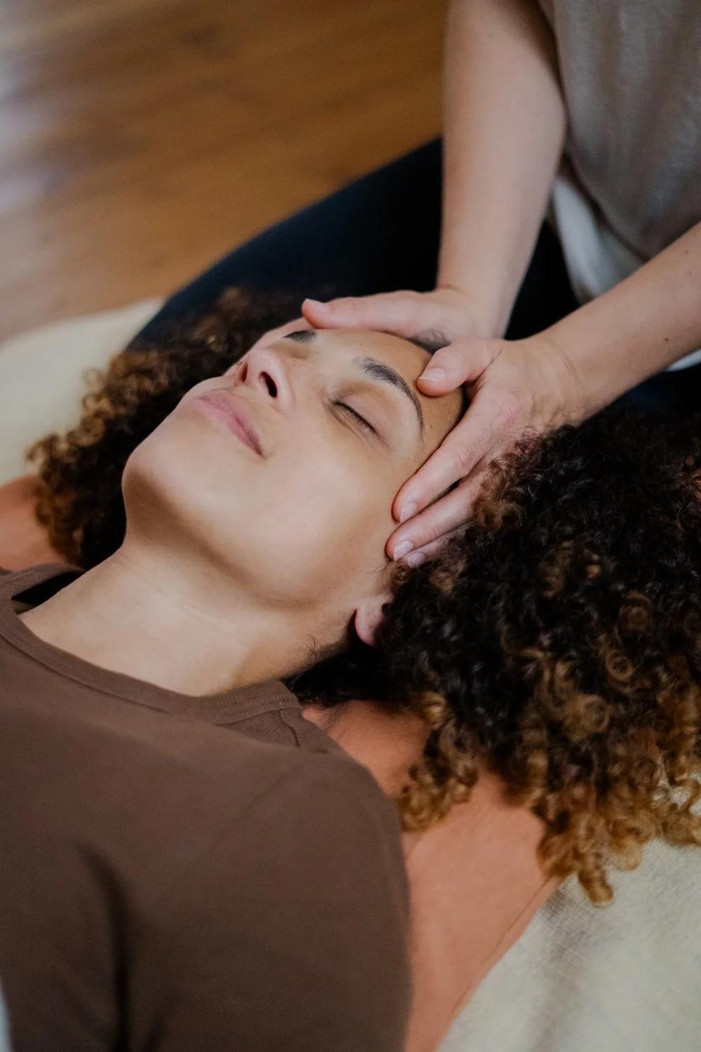 Therapiesitzung in der Praxis für Paar-, und Sexualtherapie von Talea Schütte in Leipzig.