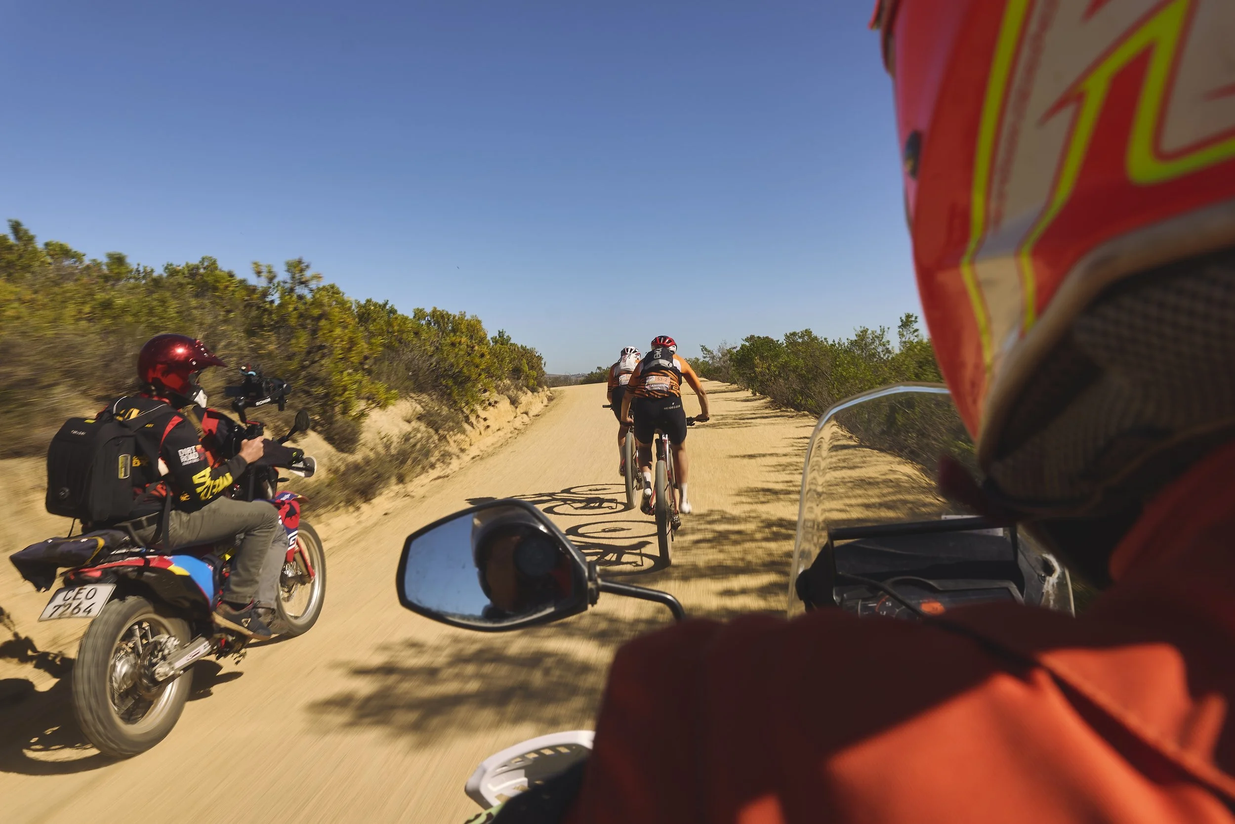 ABRIL BONUS: CAPE EPIC Y LOGISTICA
