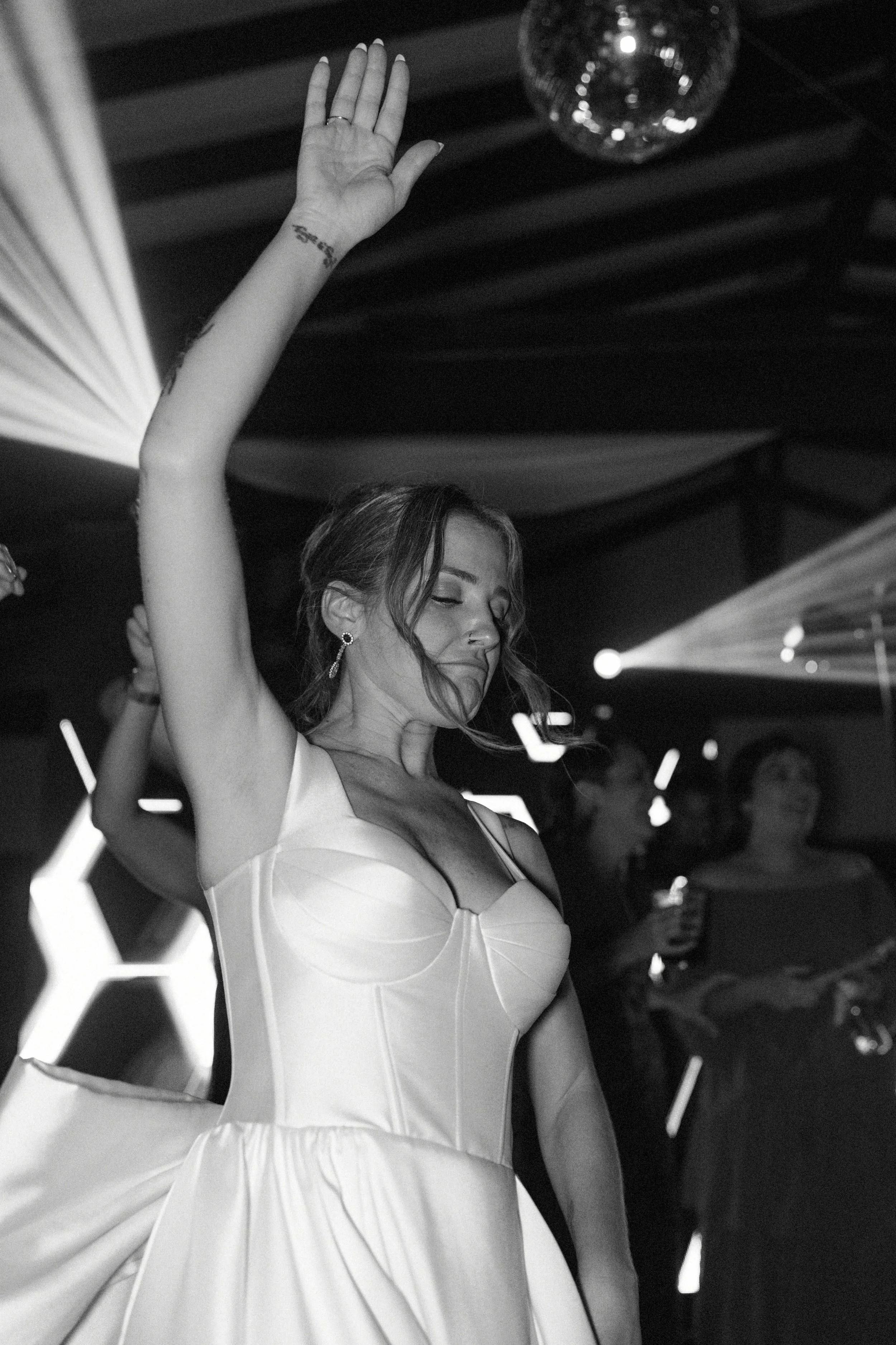 Adriana e Iker - Boda en La Portilla y Finca San Juan, 2025 - Mas que Momentos-265- Avance.jpg