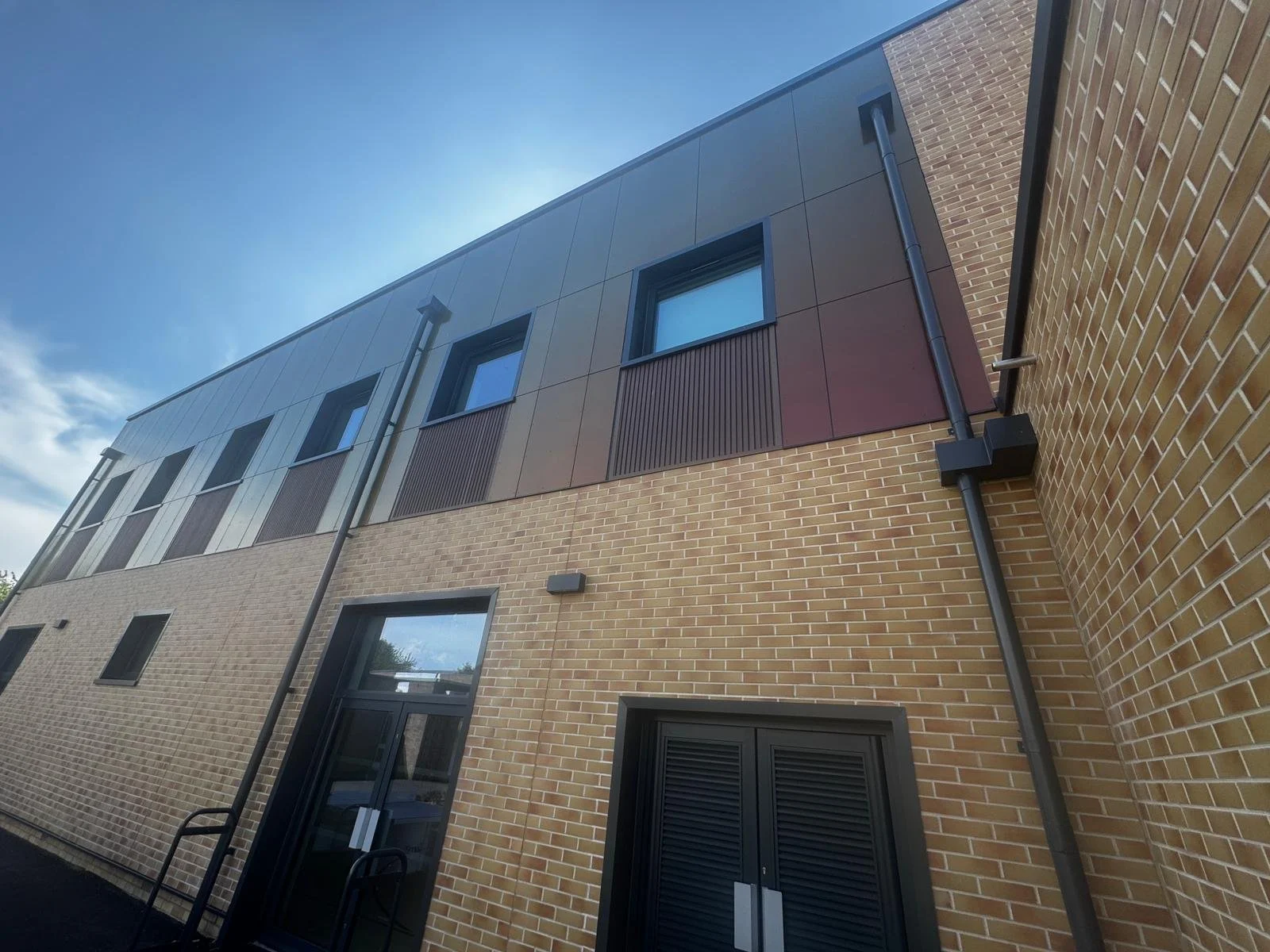 Mandeville Primary for Hertfordshire Council