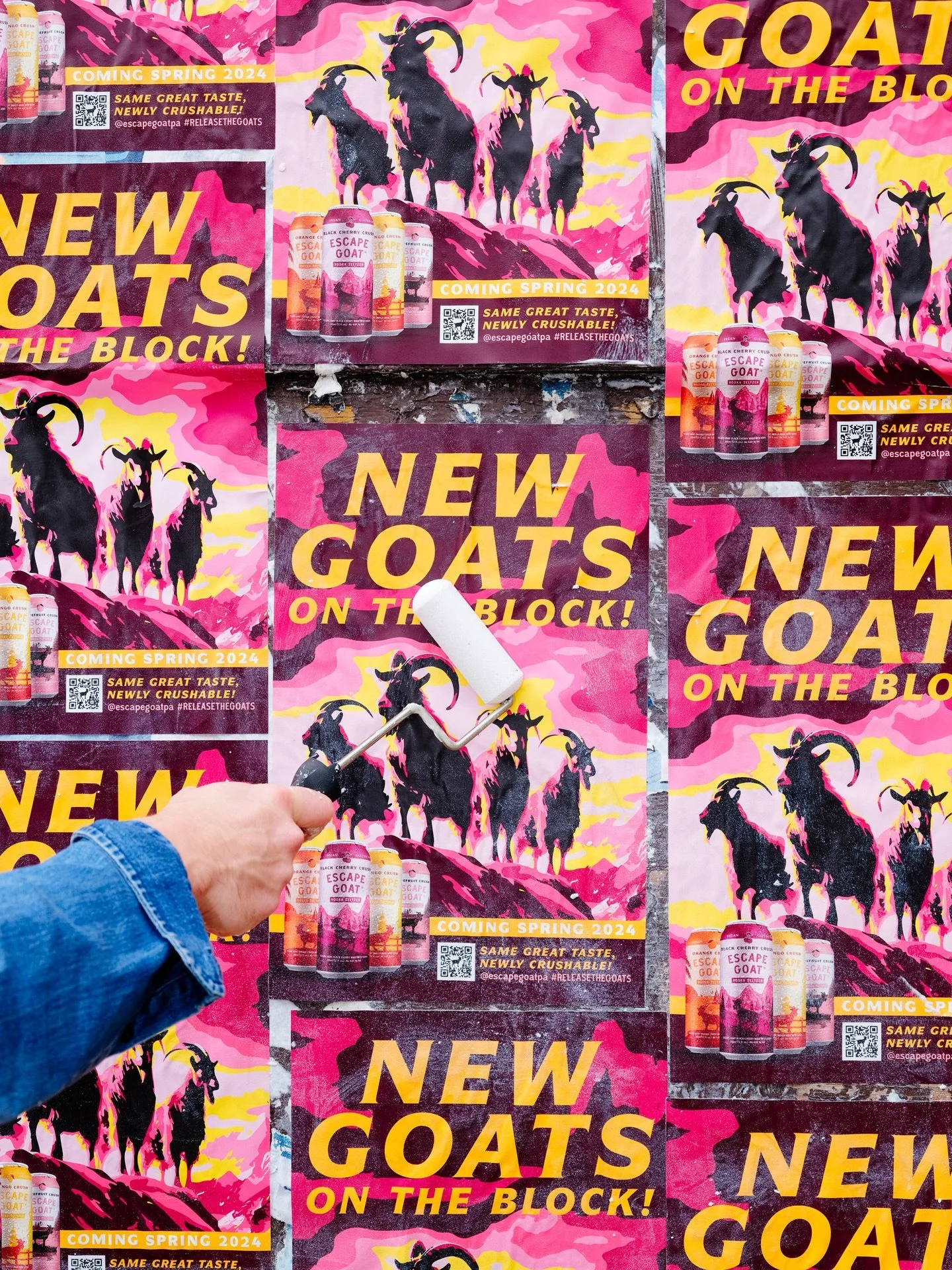 Did somebody say NEW GOATS are on the way? 🤔🐐