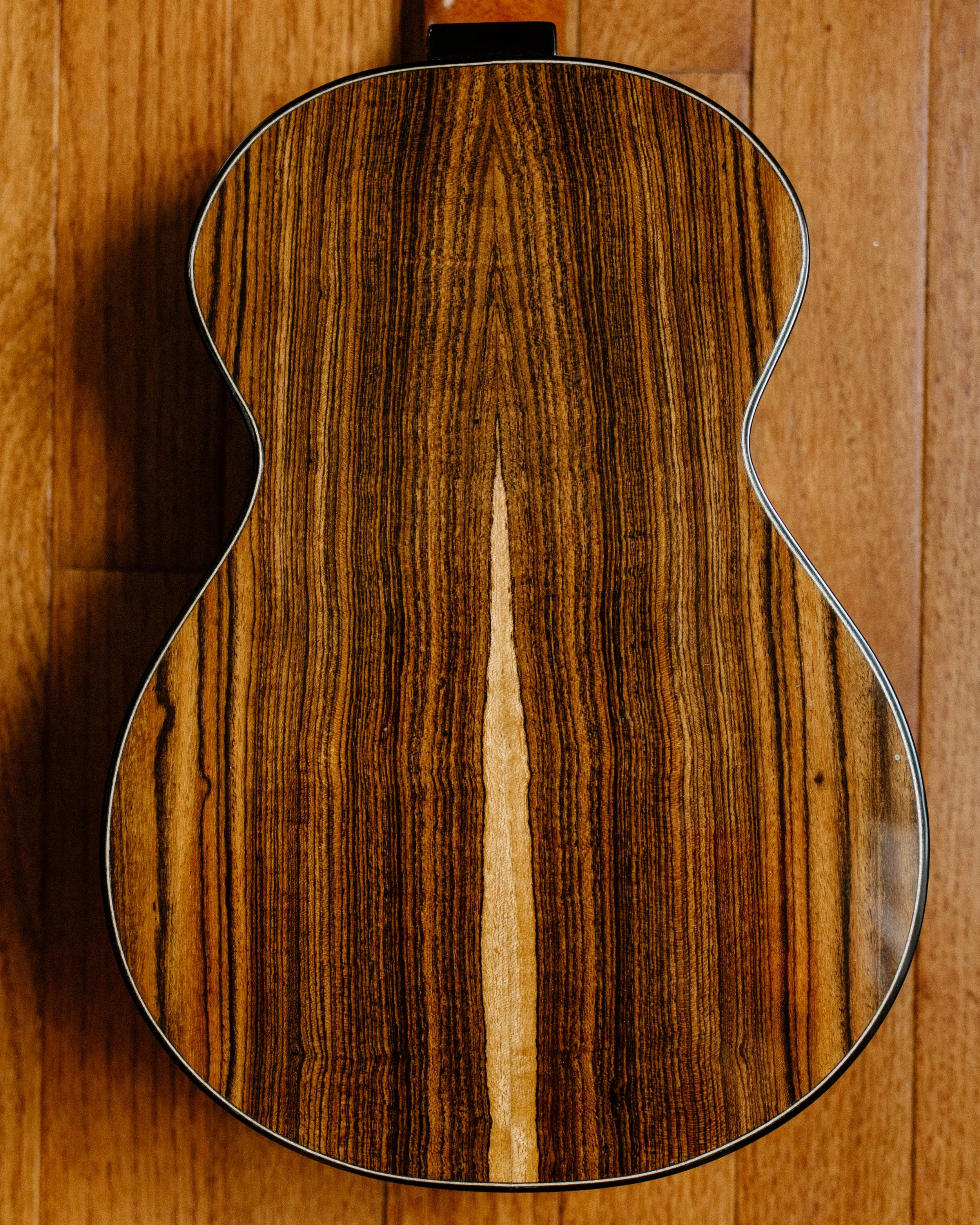 2026-Tom-Roeger-Guitars_31.jpg