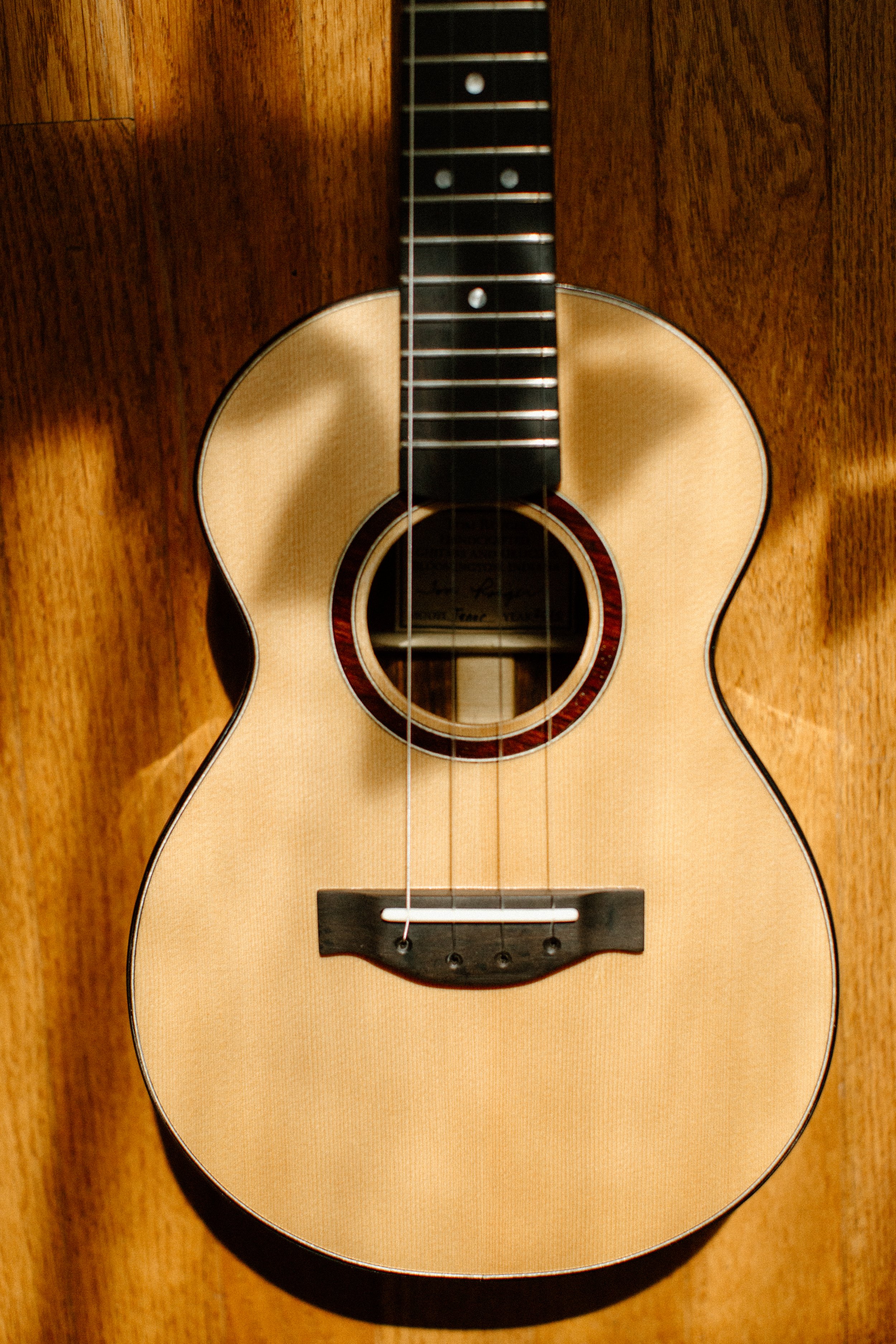 2026-Tom-Roeger-Guitars_98.jpg