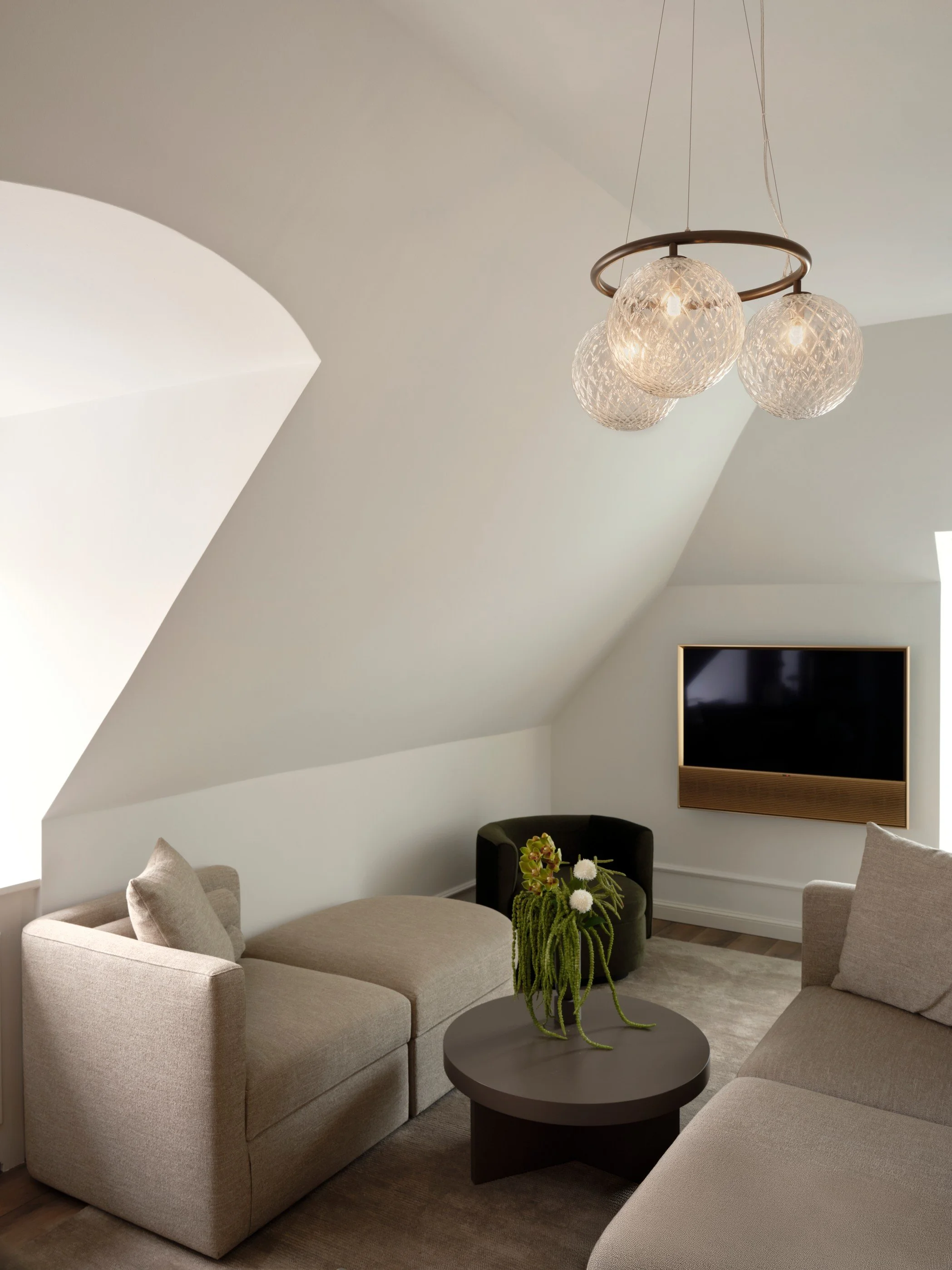 Nuura_ParkLane_Miira_3_Circular.jpg