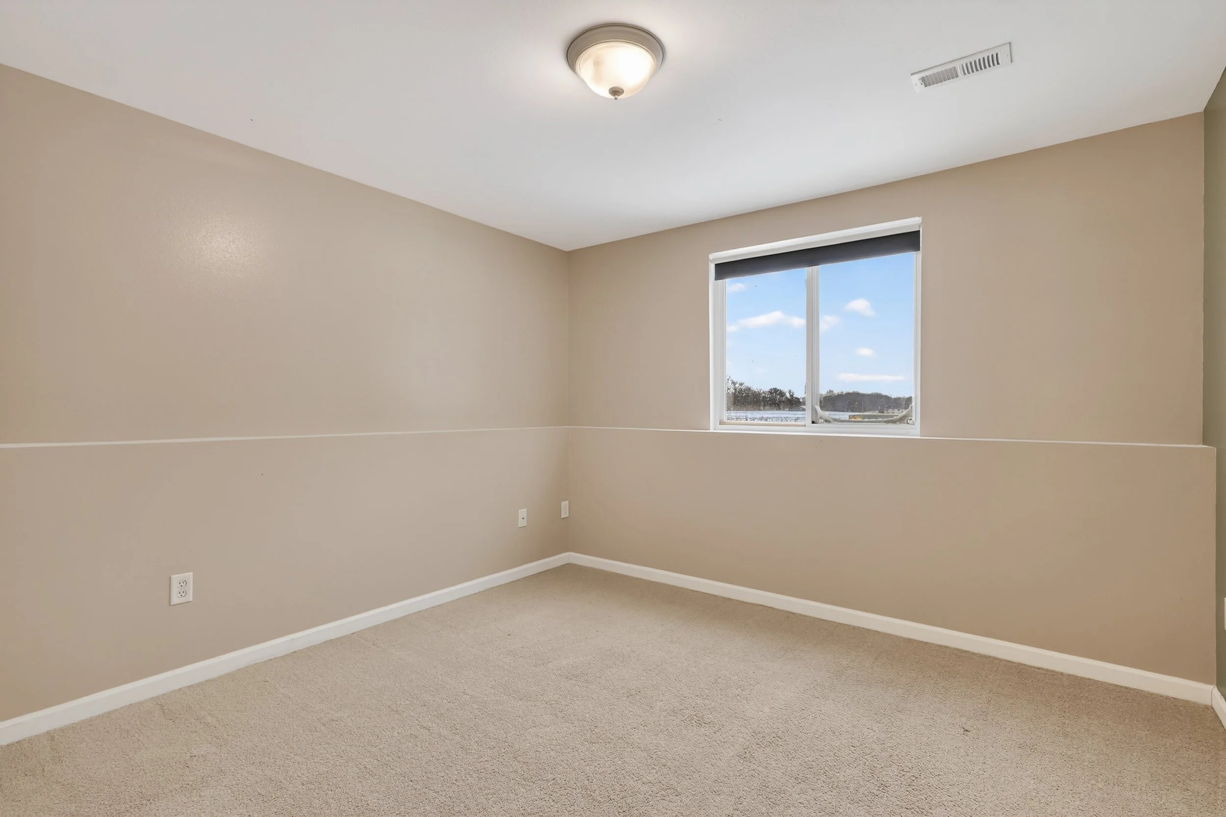 34-11701 Bear Meadows Dr SE Alto, MI  49302-WindowStill-Photography.jpg