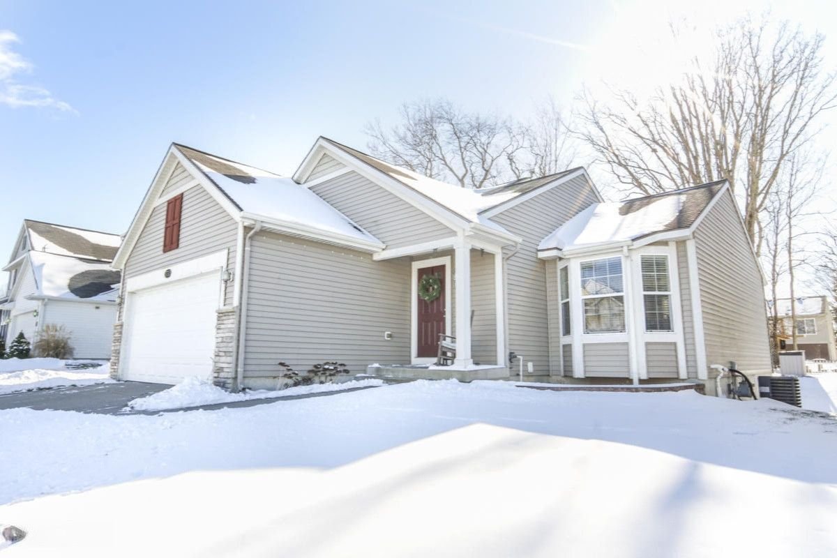 Final walkthroughs happen in all seasons&hellip; even West Michigan winter ❄️

And honestly, harsh weather is one of the best times to do them. You get a real look at how the home performs when it actually matters.

A few winter-specific things we re