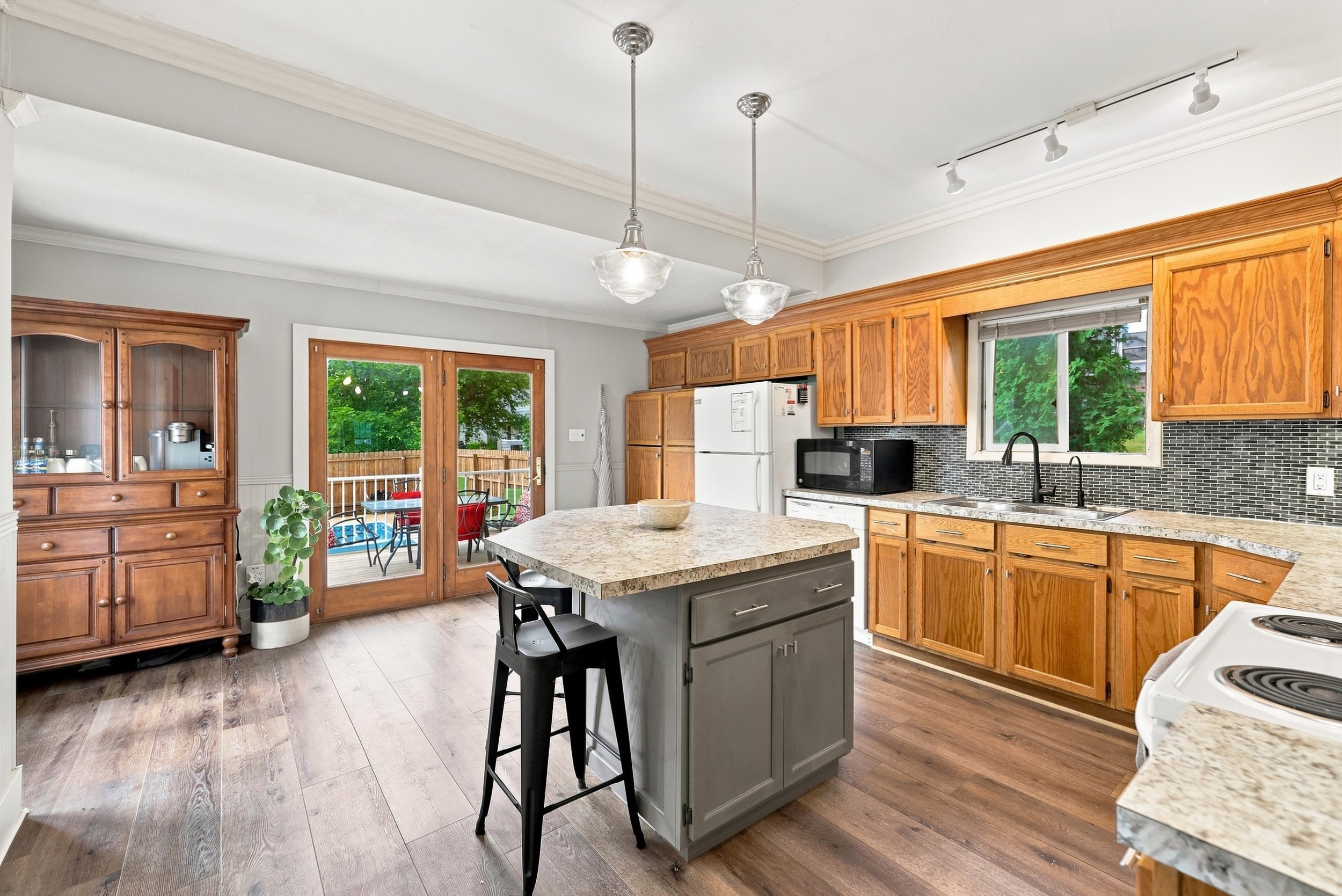 110 e state rd_062.jpg