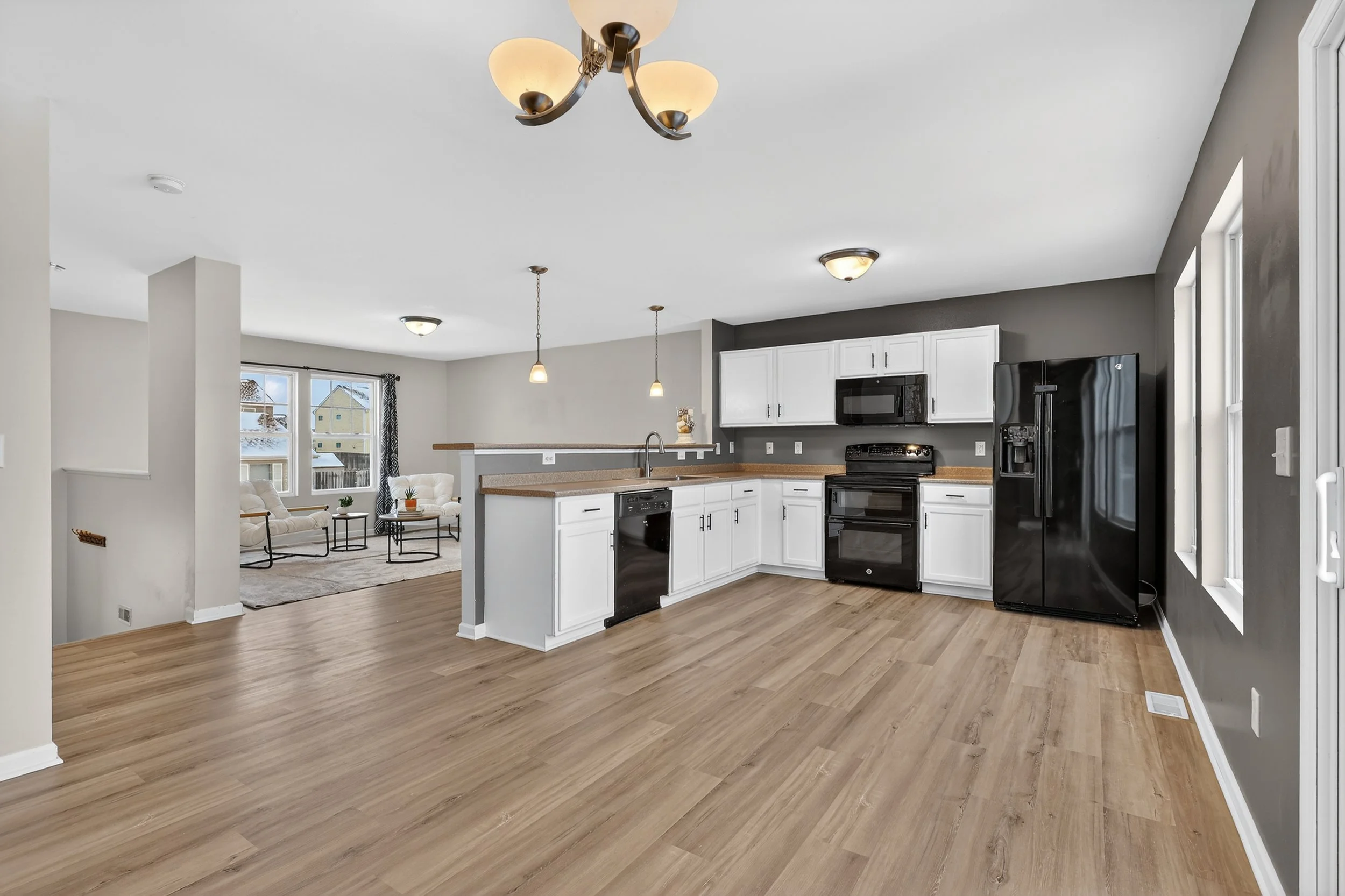 15-11701 Bear Meadows Dr SE Alto, MI  49302-WindowStill-Photography.jpg