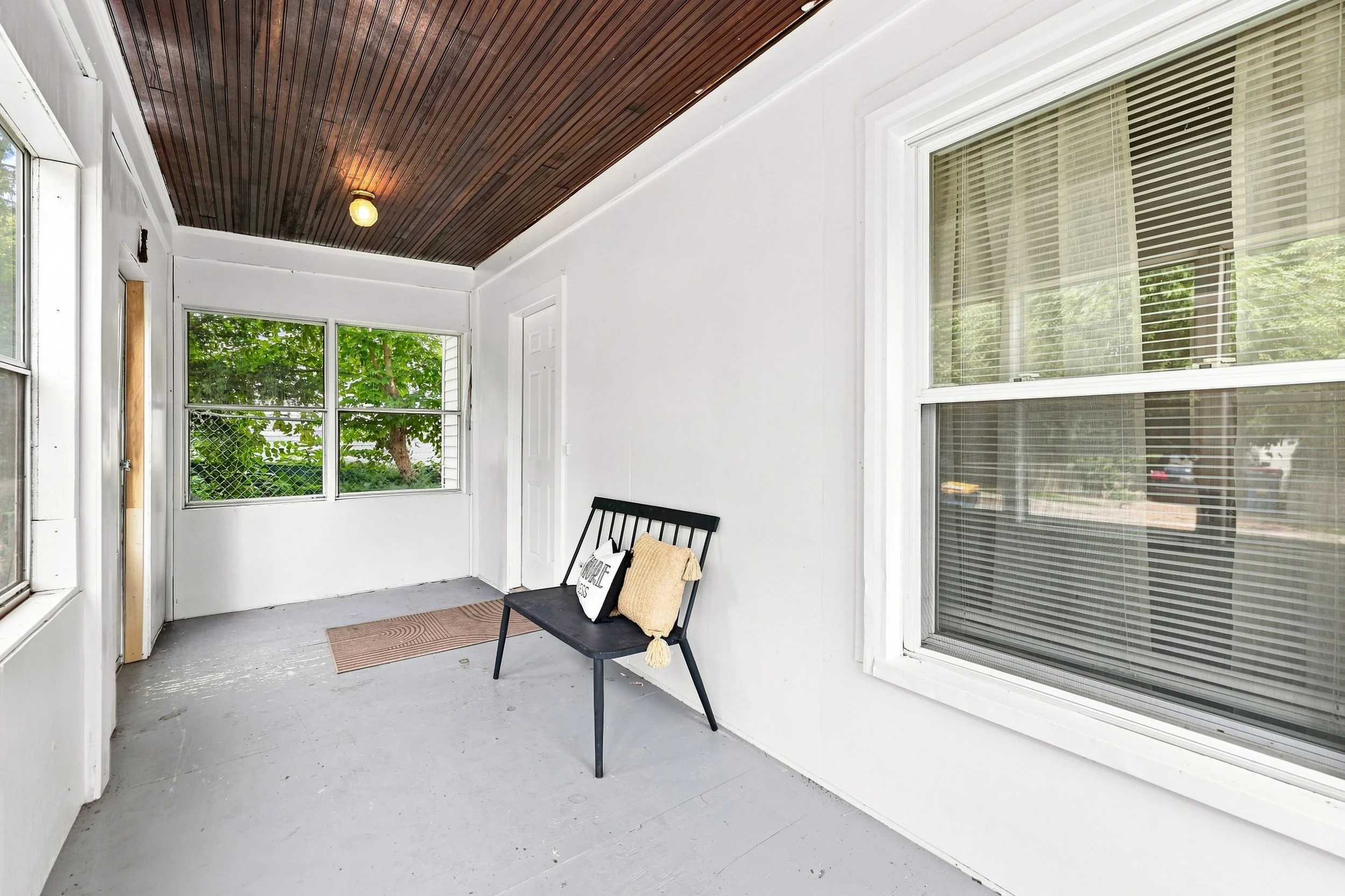 350 page st ne_026.jpg