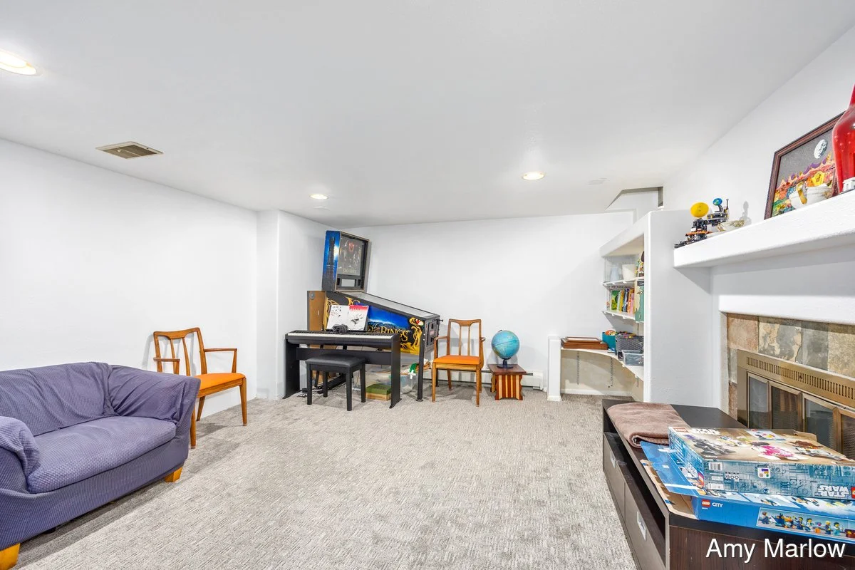 1553-Ridgewood_023.jpg
