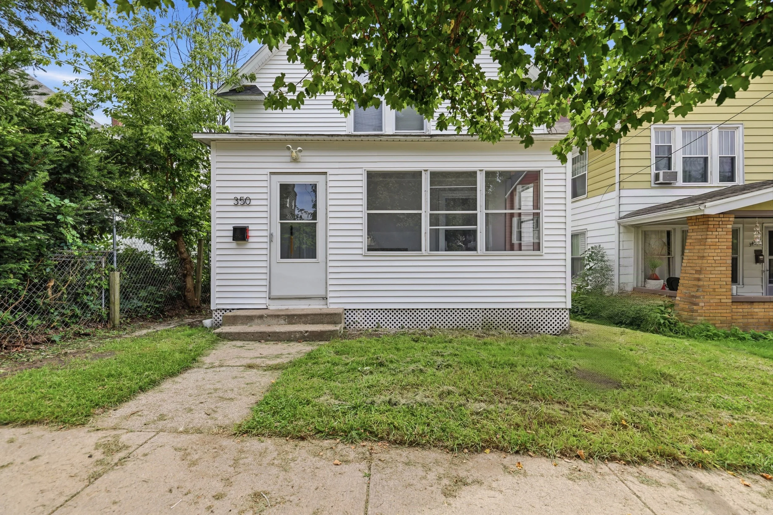 350 page st ne_008.jpg