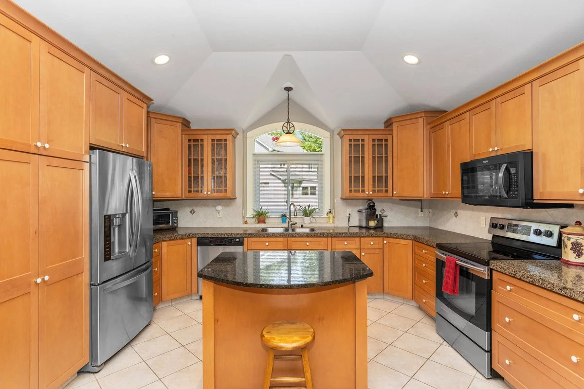 711-Cedar-Pines_014.jpg