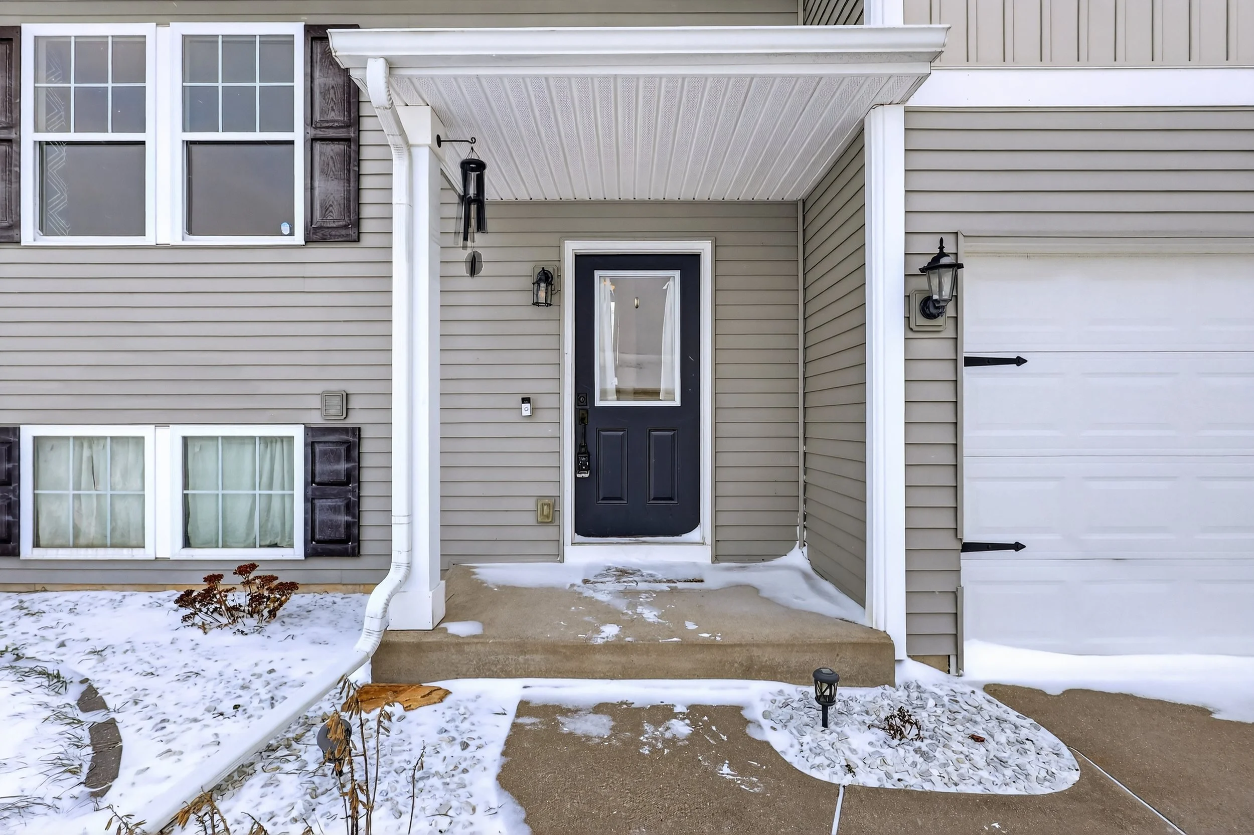 05-11701 Bear Meadows Dr SE Alto, MI  49302-WindowStill-Photography.jpg