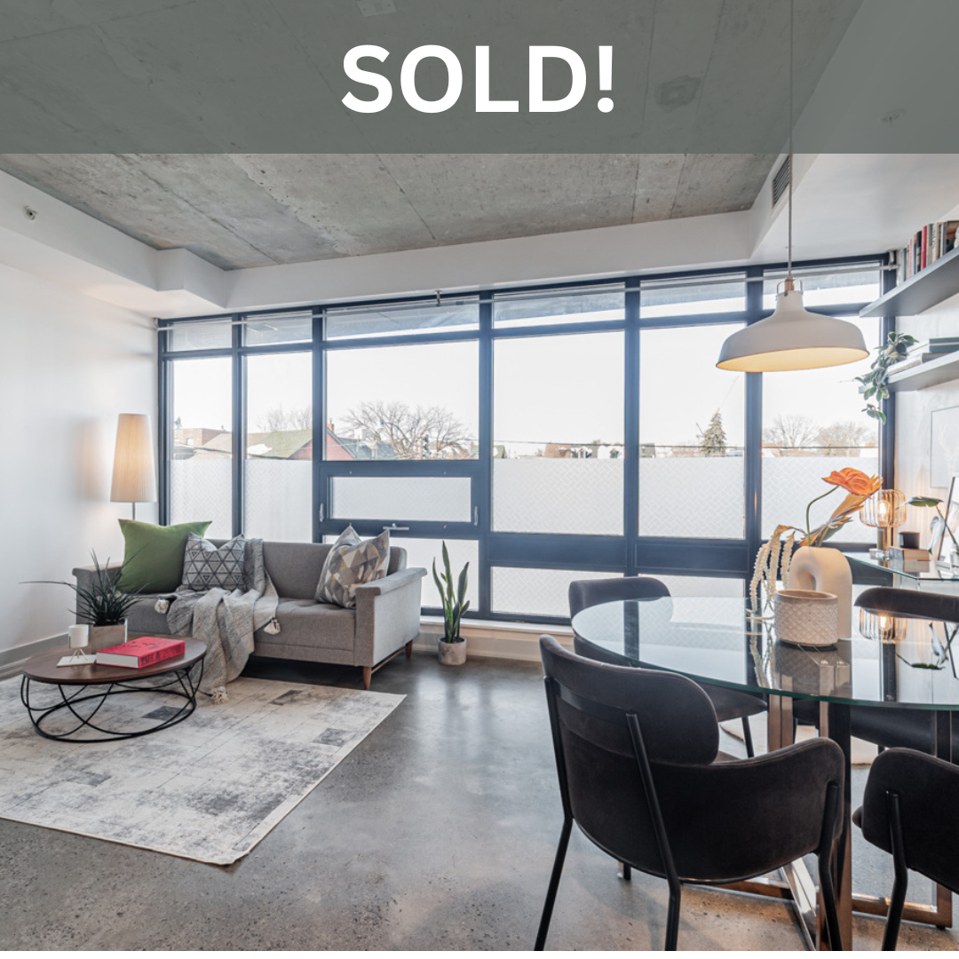 206-1239 Dundas W $601,150