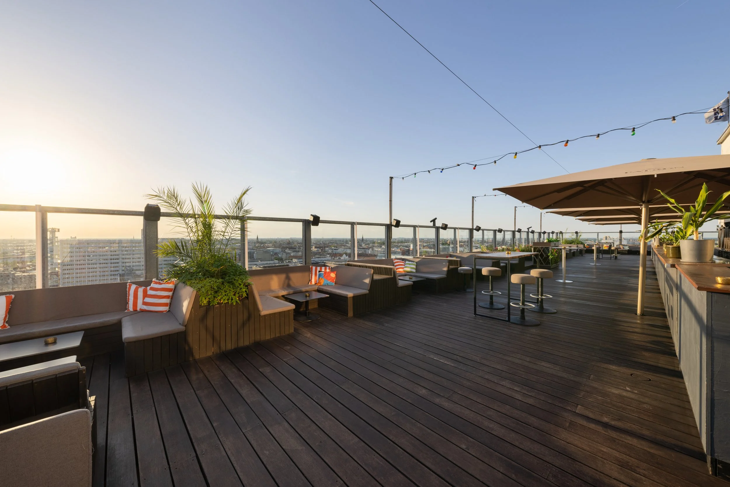Weekend Rooftop 2026-8.jpg