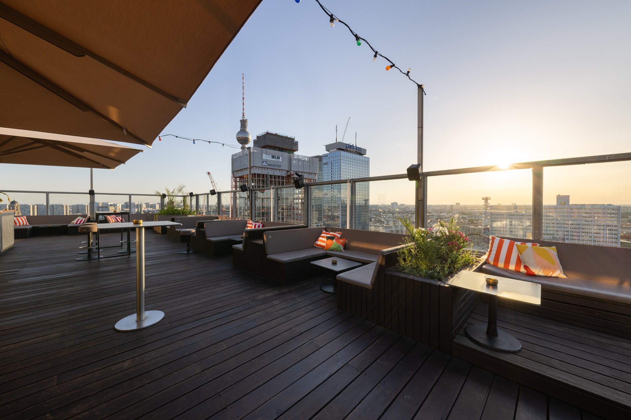 Weekend Rooftop 2026-14.jpg