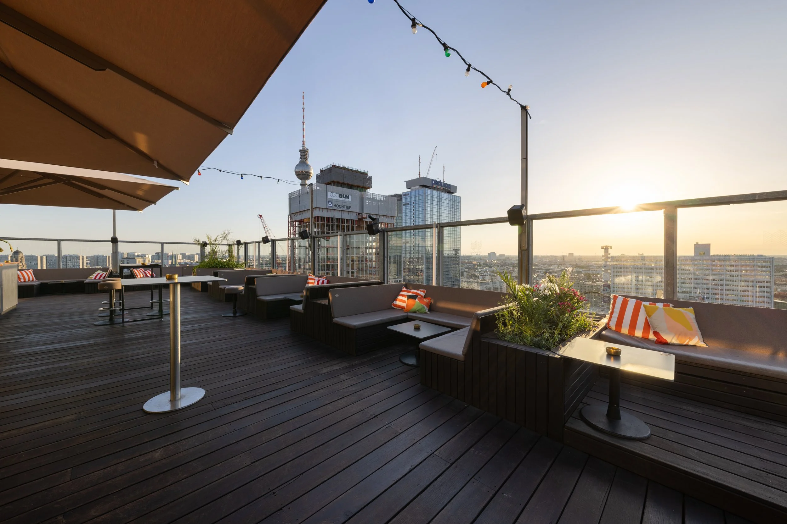 Weekend Rooftop 2026-14.jpg