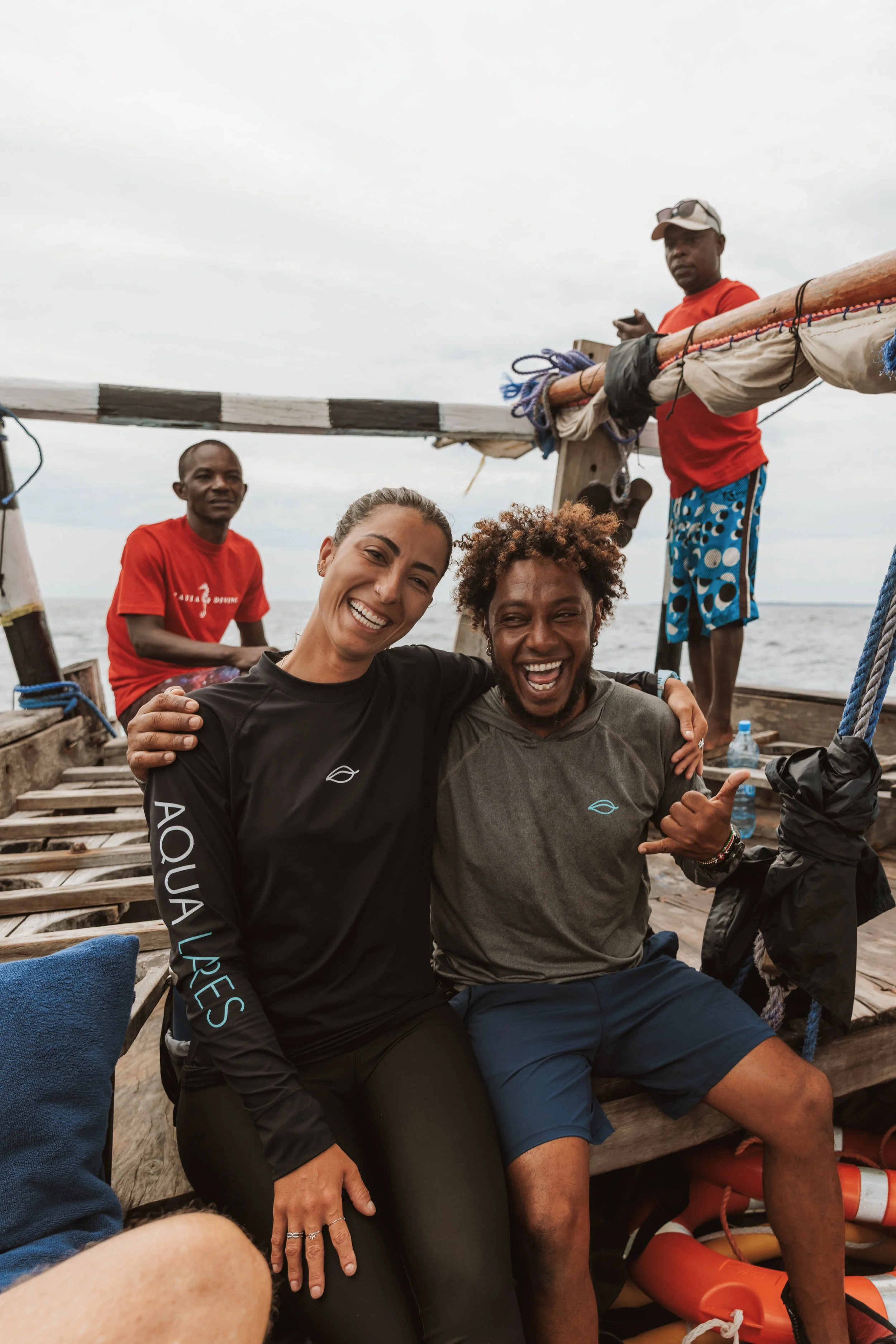 aqua-lares_crew_002.jpg