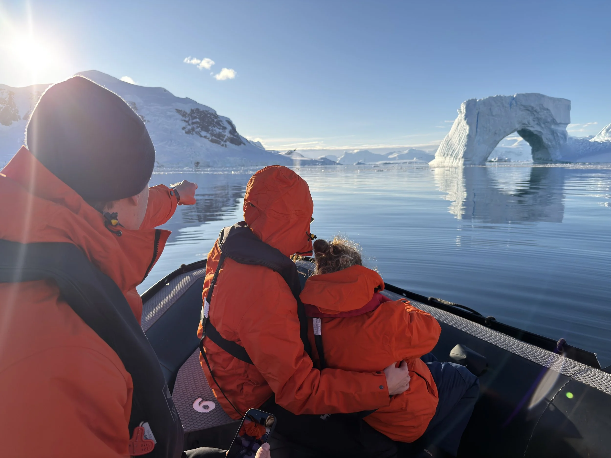 LEX-Antarctica RS152518 RR1355.JPG