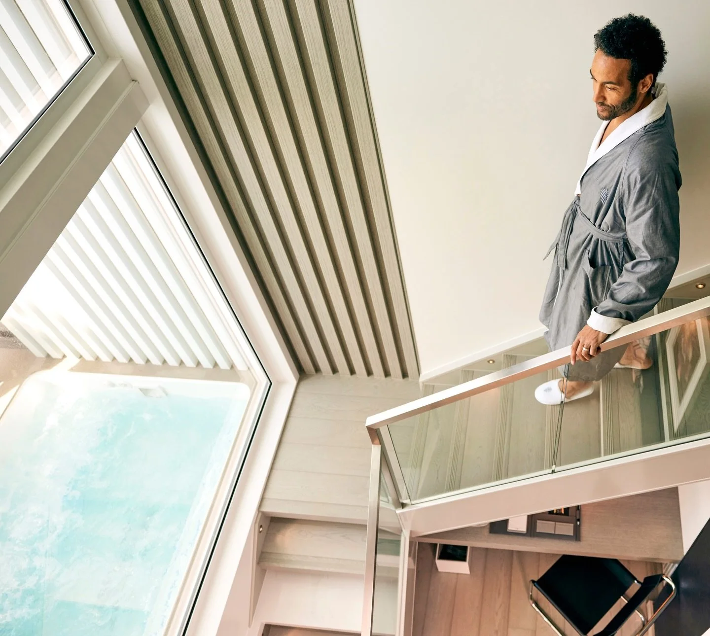 Wake up ➡️ Relax 🔁 Repeat 

The Retreat Suites by @celebritycruises make it easy to totally unwind - from the private retreat only sun deck pool, to the exclusive restaurant with VIP service, this hotel within a ship is waiting for you ✨

This upgra