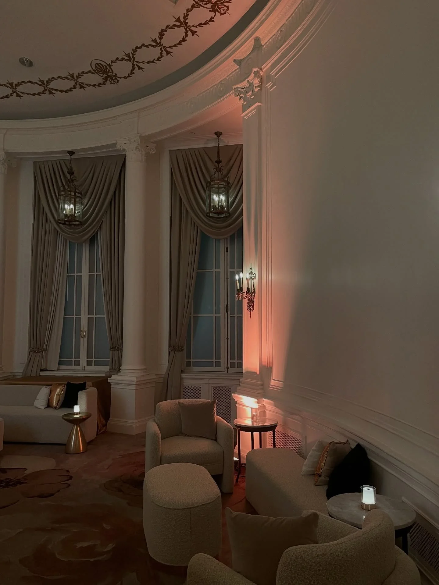 Favourite moments in Calgary at the @fairmontpalliser for the @virtuosoltd Canada Forum 🍁

We love to be able to shape the luxury Canadian industry &amp; collaborate with our partners to better serve our clients! 

Thank you to the Palliser Team ✨ 
