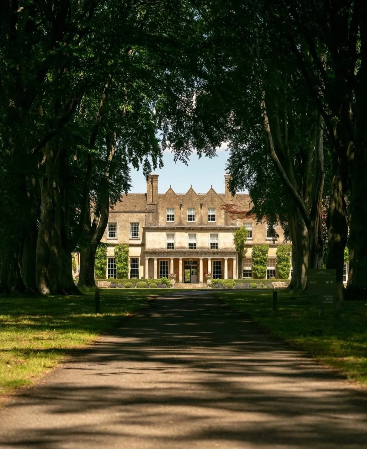 Presenting @lucknam_park the newest member of Accor&rsquo;s @emblemscollection 🌿🪻🐑👒🌾🐎🫖

At Lucknam, that soul is found in 18th-century architecture, botanical bliss, and a level of service that feels like coming home&mdash;if home were a breat