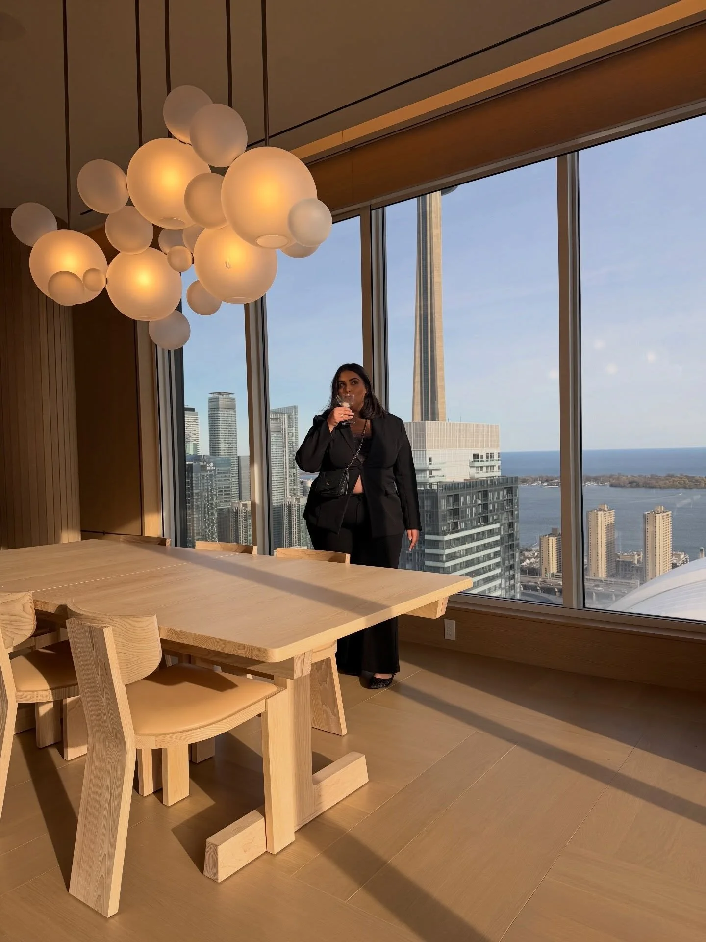 The Penthouse is always a good idea @nobutoronto ✨☁️6️⃣

#torontohotels #LuxuryHotel #NobuToronto #TTITravel #TravelAdvisors