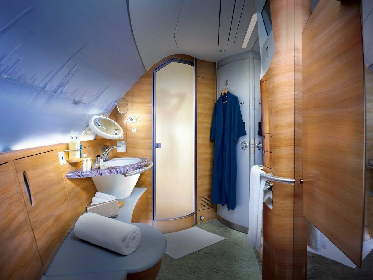 Shower, get a goodnights sleep &amp; arrive refreshed 🧖🏼&zwj;♀️

When you opt to fly first class on @emirates out of Toronto on the A380, you have a shower concierge and a private cabin to unwind lay completely comfortably in branded moisture prese