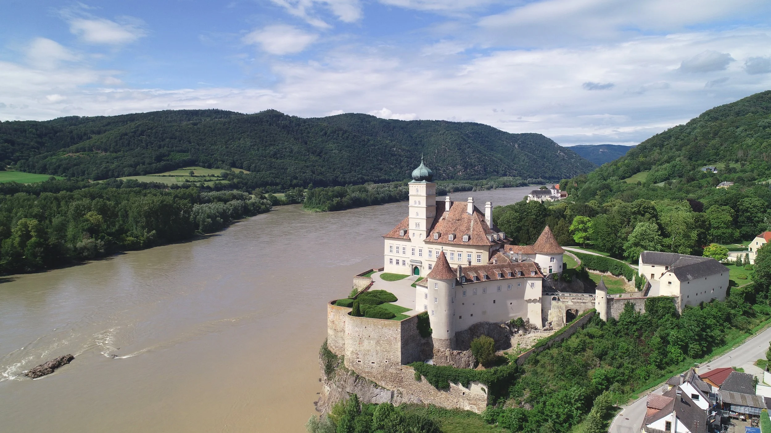 WBC_7_08.08.2022_Schönbühl Palace_Austria.JPG