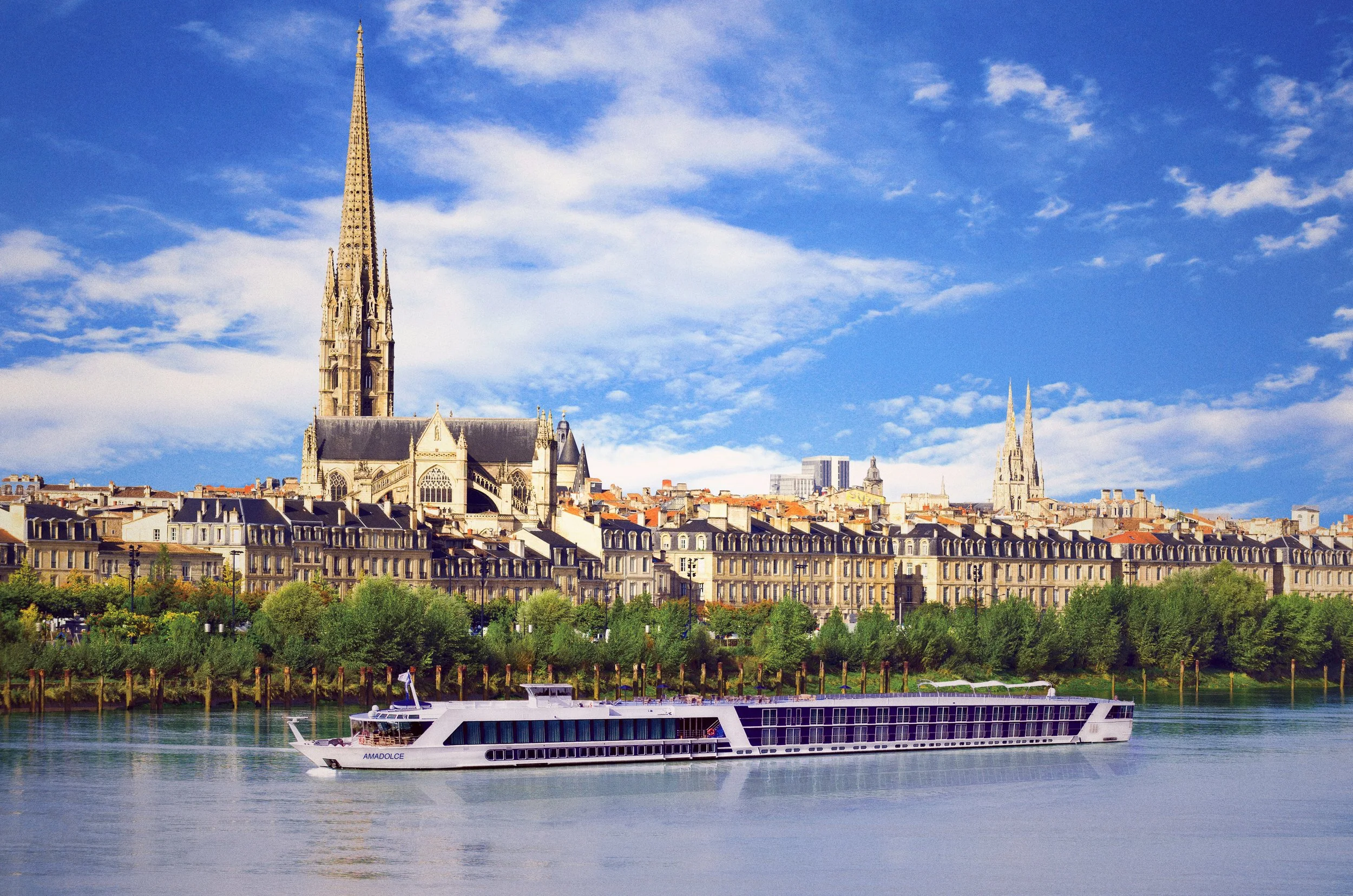 AmaDolce_Exterior_FR_Bordeaux_v2_CG.jpg