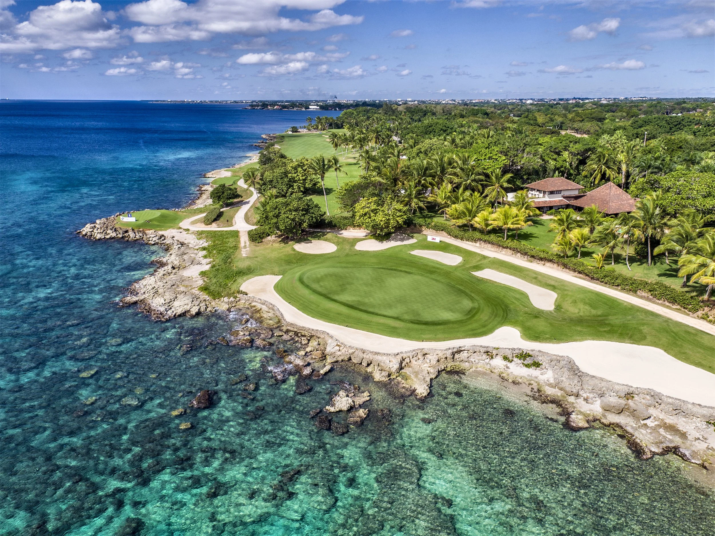 Casa de Campo-Golf_ Teeth-of-the-Dog_Holes7-8.jpg