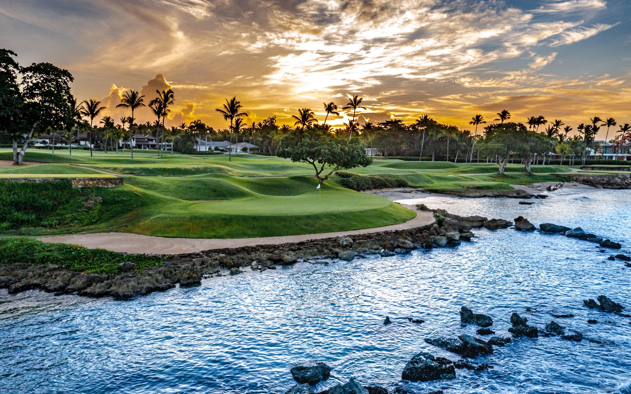 Casa-de-Campo_Teeth-of-the-Dog-Hole-5.jpg