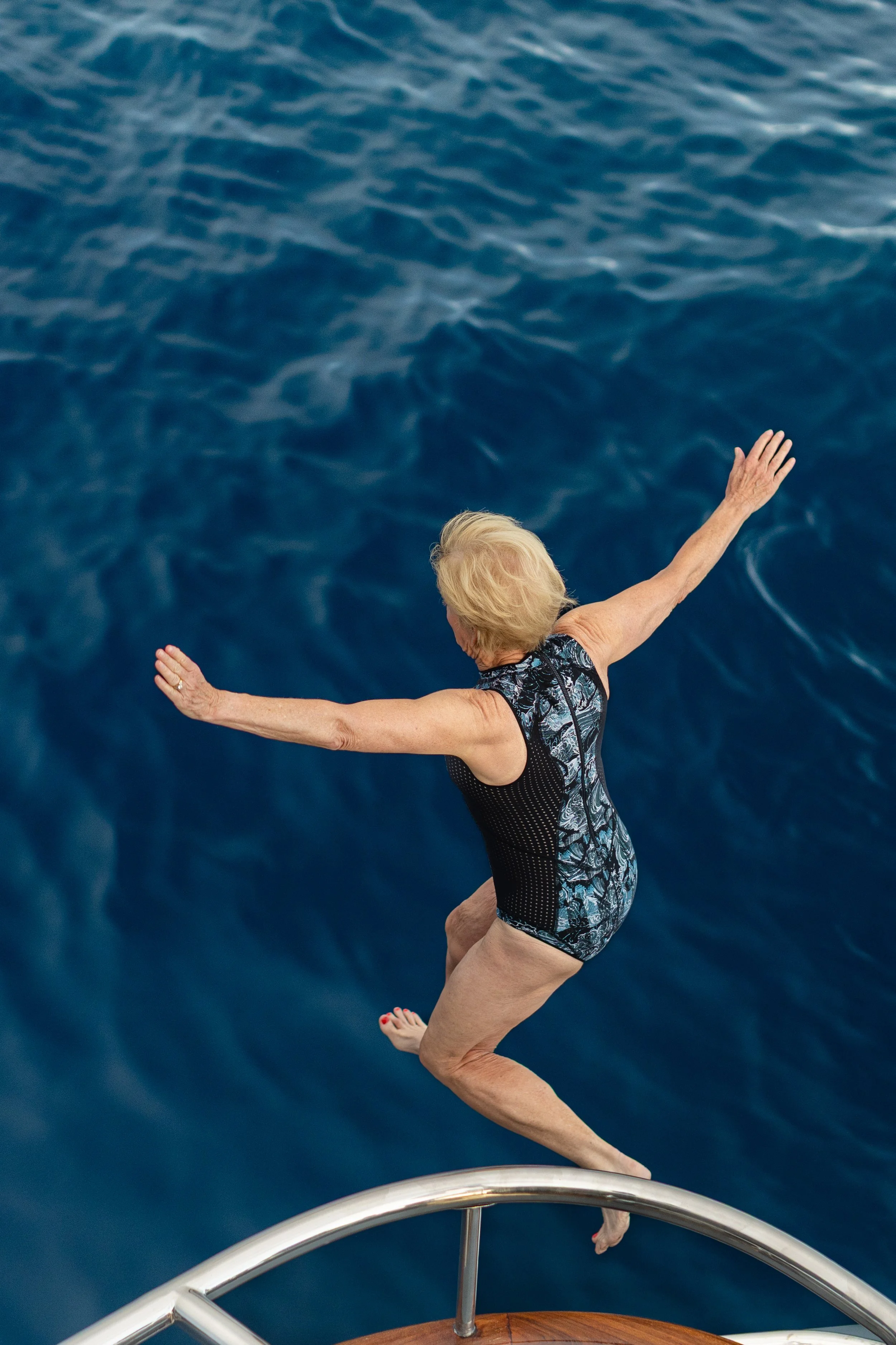 aqua-blu_hands-to-bathe_0010.jpg