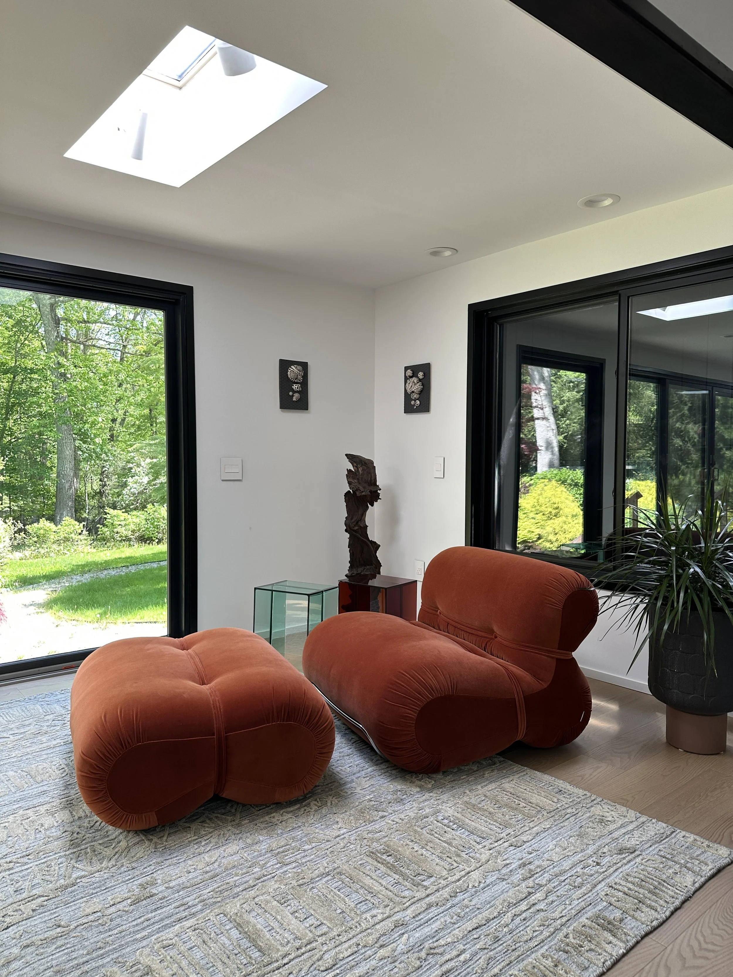 Long Barn - Desert Room.JPG