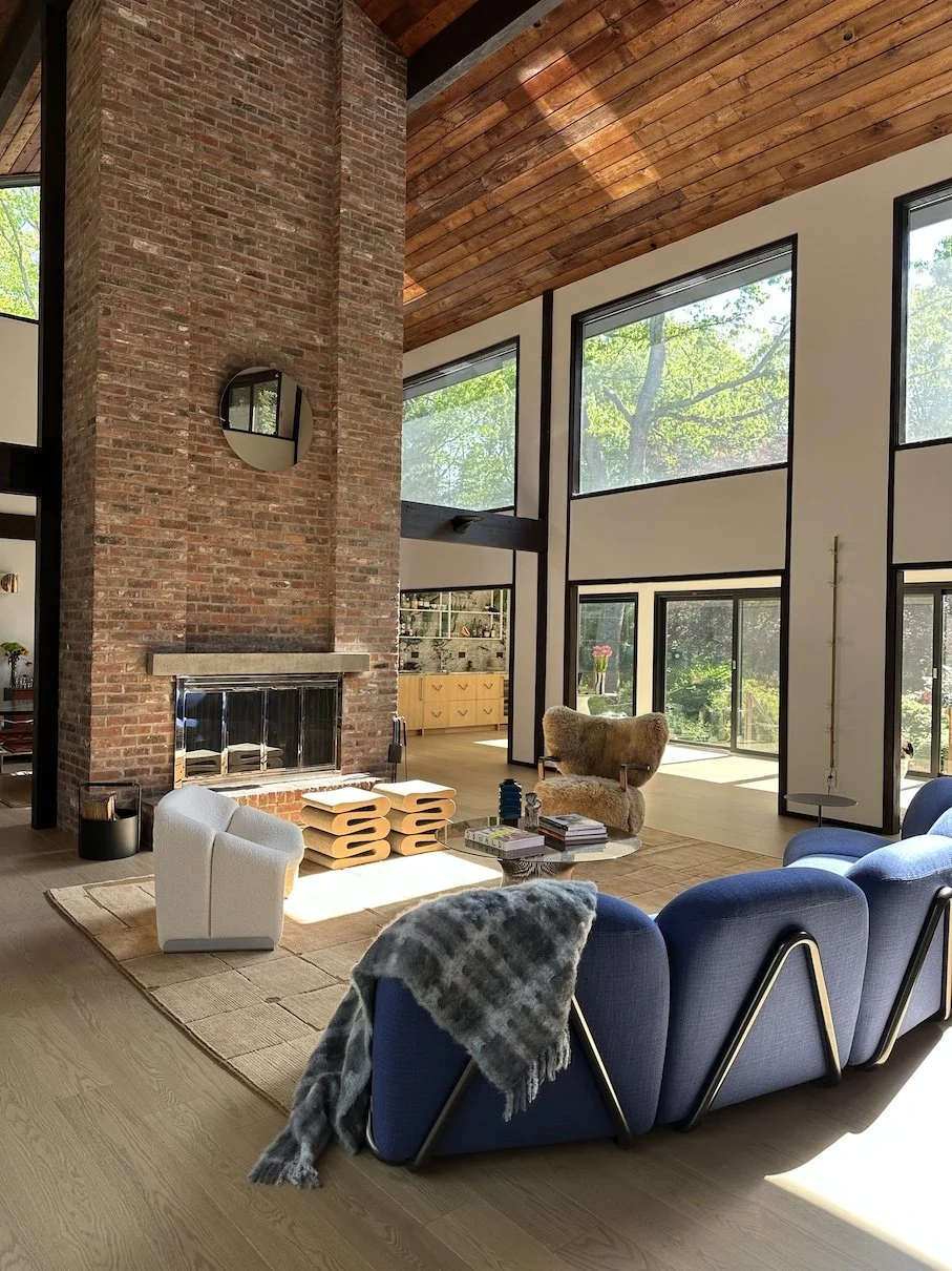 Long Barn - Living Room-1.JPG