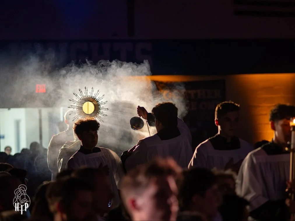 RALLY 2025 is in the books! 🙌

What an incredible day with hundreds of teens gathered in faith, joy, and a ridiculous amount of enthusiasm. From the roar of the auditorium to the quiet moments of prayer and Adoration, it was such a gift to photograp