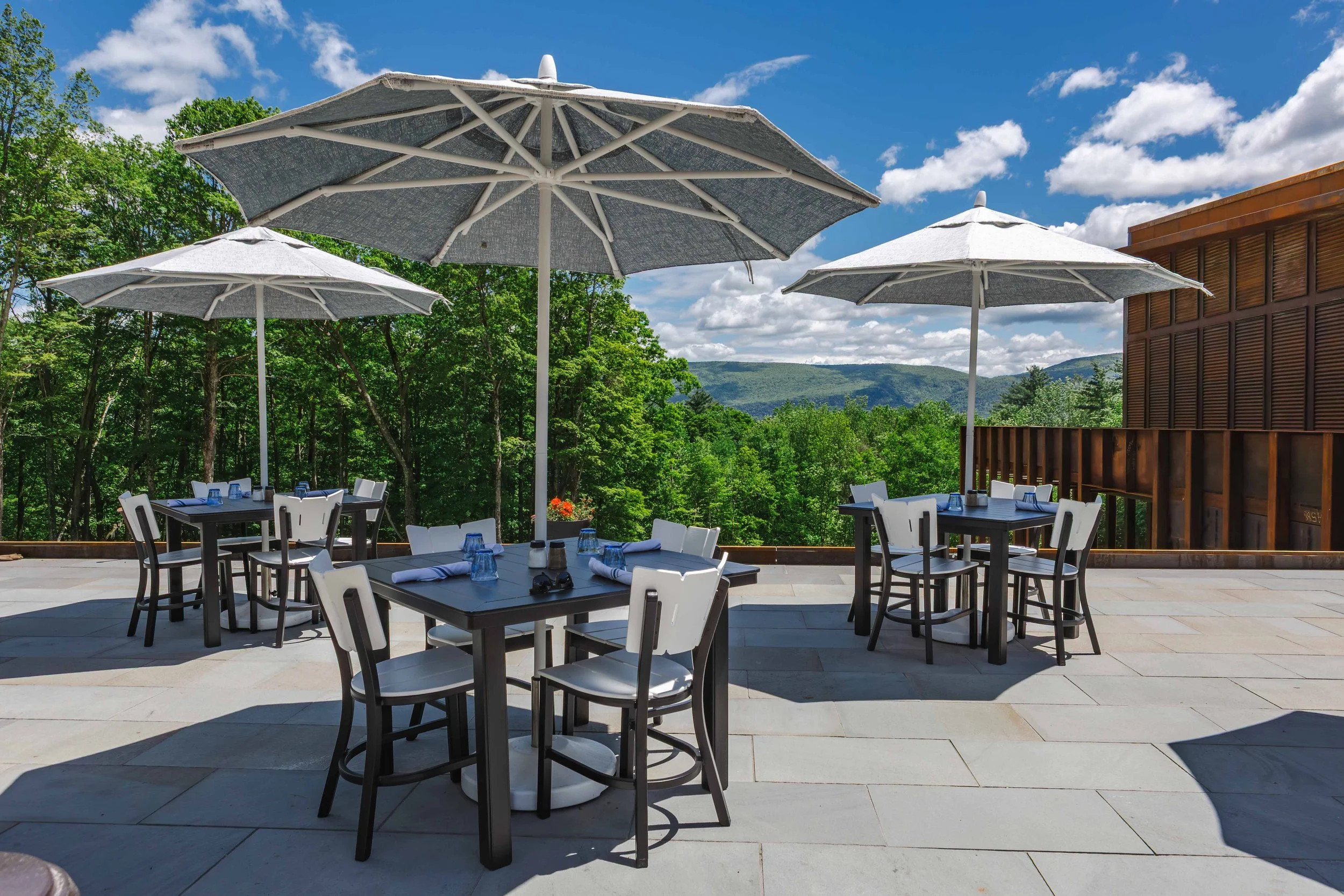 curATE Patio -2.jpg