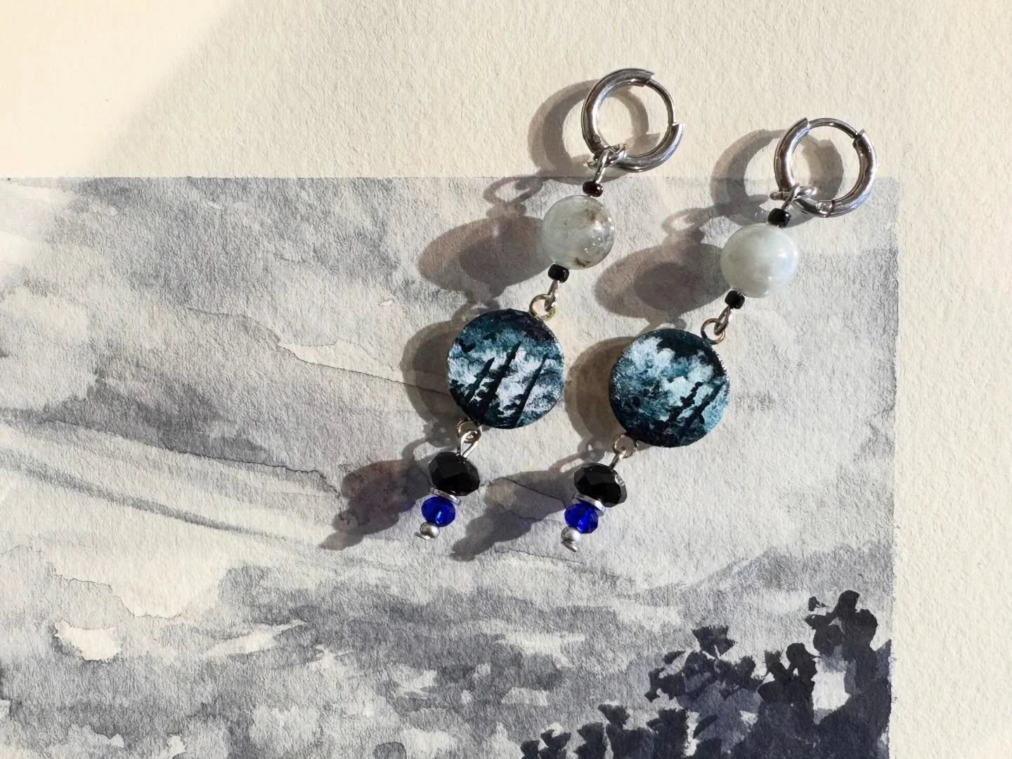 &laquo;&nbsp;Ma petite temp&ecirc;te&nbsp;&raquo; une cr&eacute;ation sign&eacute;e Les s&oelig;urs Gendron, s&rsquo;envole aujourd&rsquo;hui pour Fermont rejoindre sa maison. Merci du fond du c&oelig;ur d&rsquo;accueillir nos &oelig;uvres chez vous.