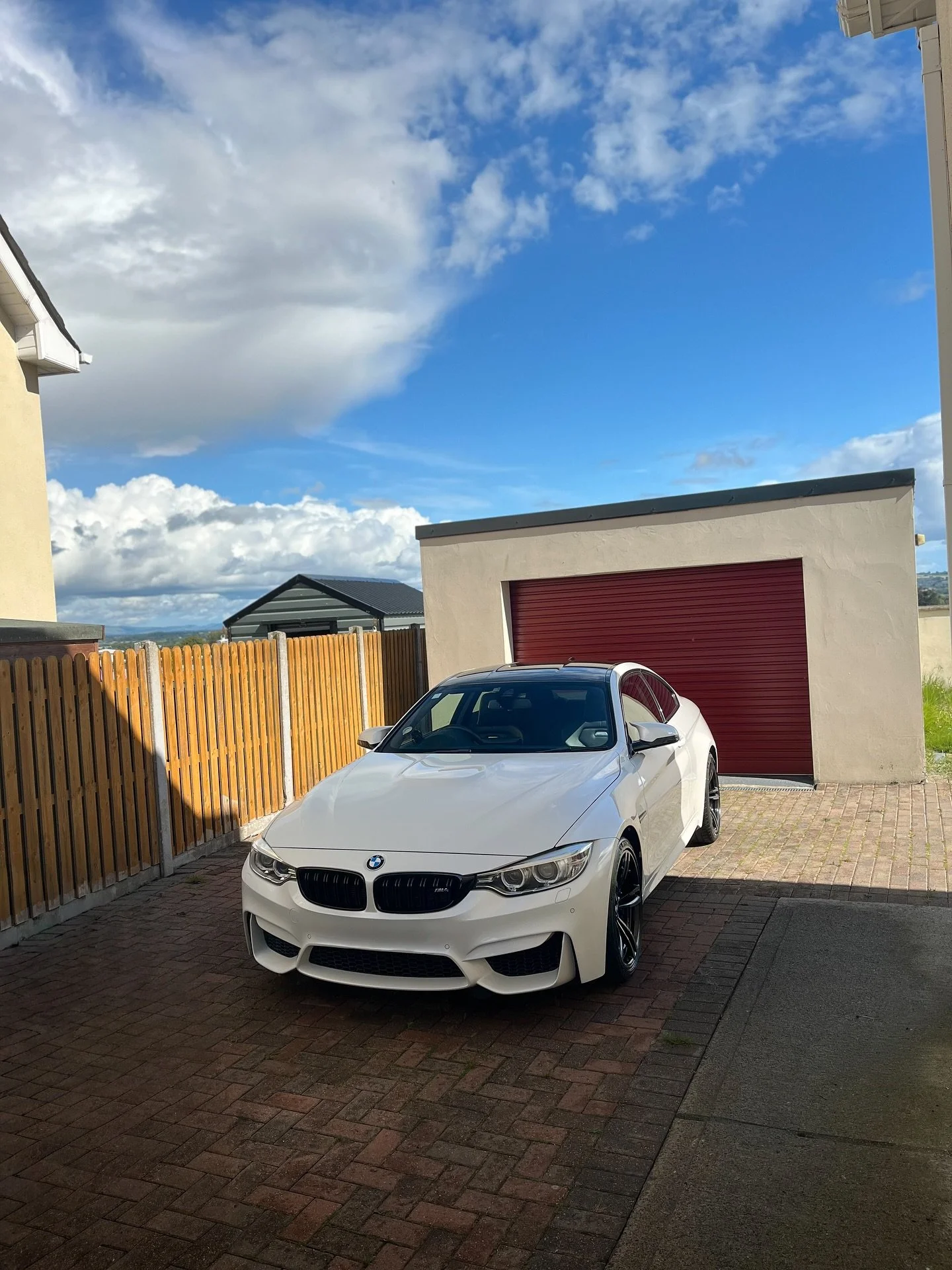 BMW M4 x 330E x MODEL 3 🏁
—
These 3 cars got the full works done with our Full Detail package, this covers the whole inside and out. We gave the interiors a deep clean, exterior wash with tar & iron removal and finished off with a sealant